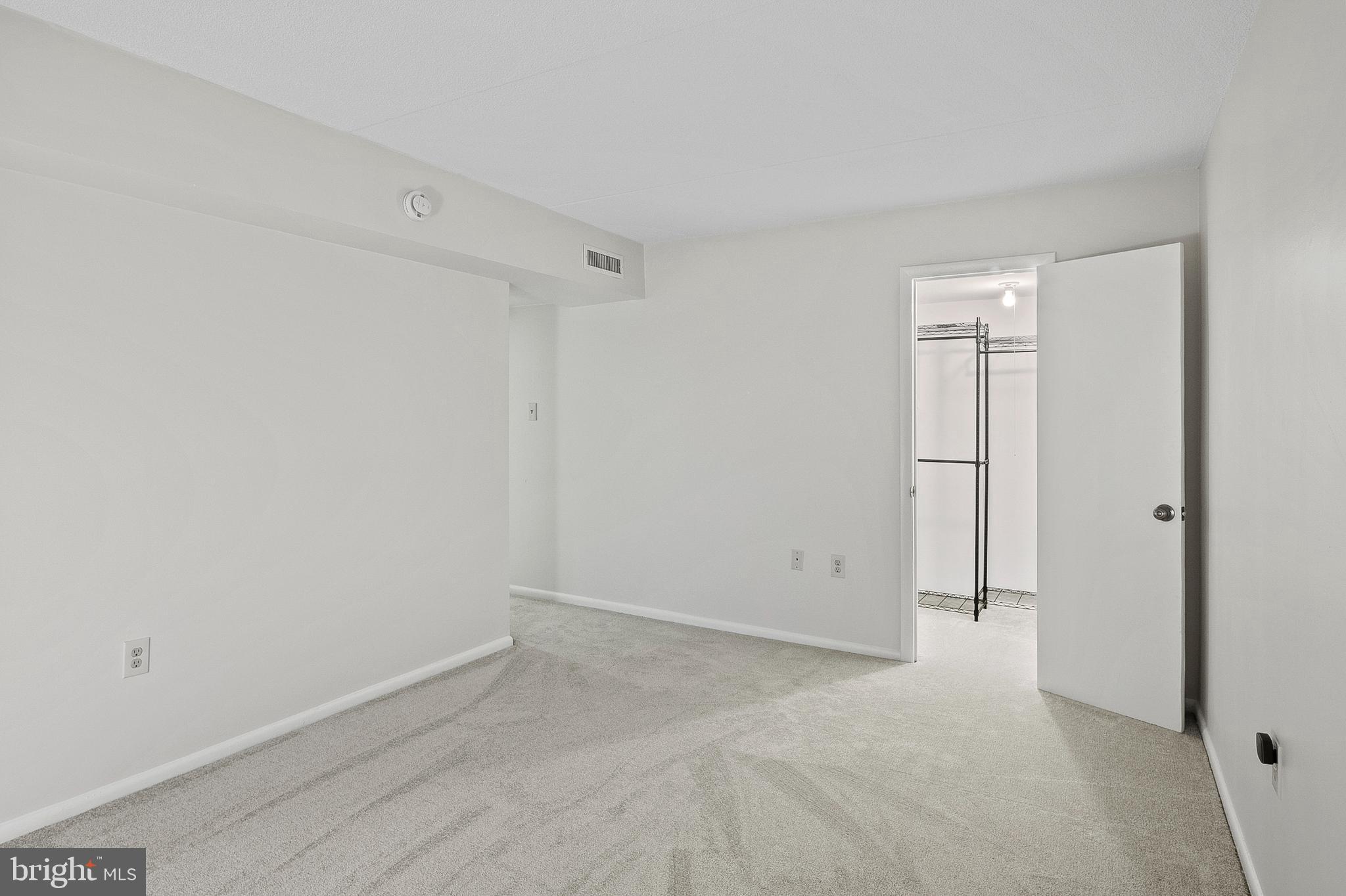 RUNNING BROOK - Residential