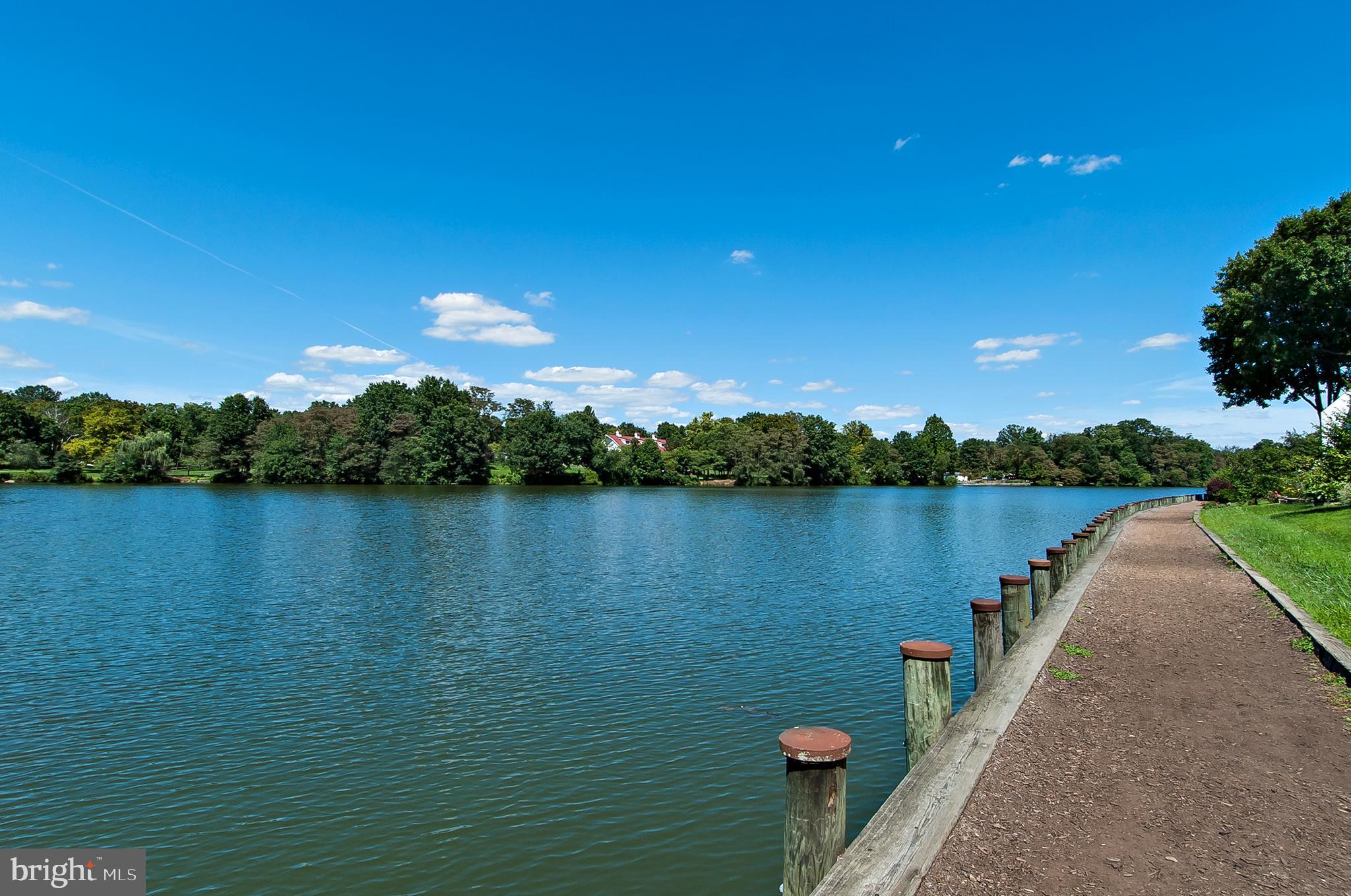 RUNNING BROOK - Residential