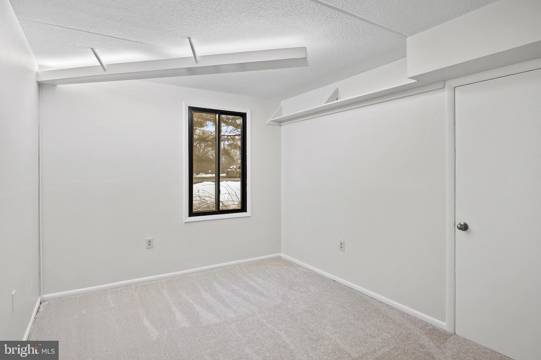 RUNNING BROOK - Residential