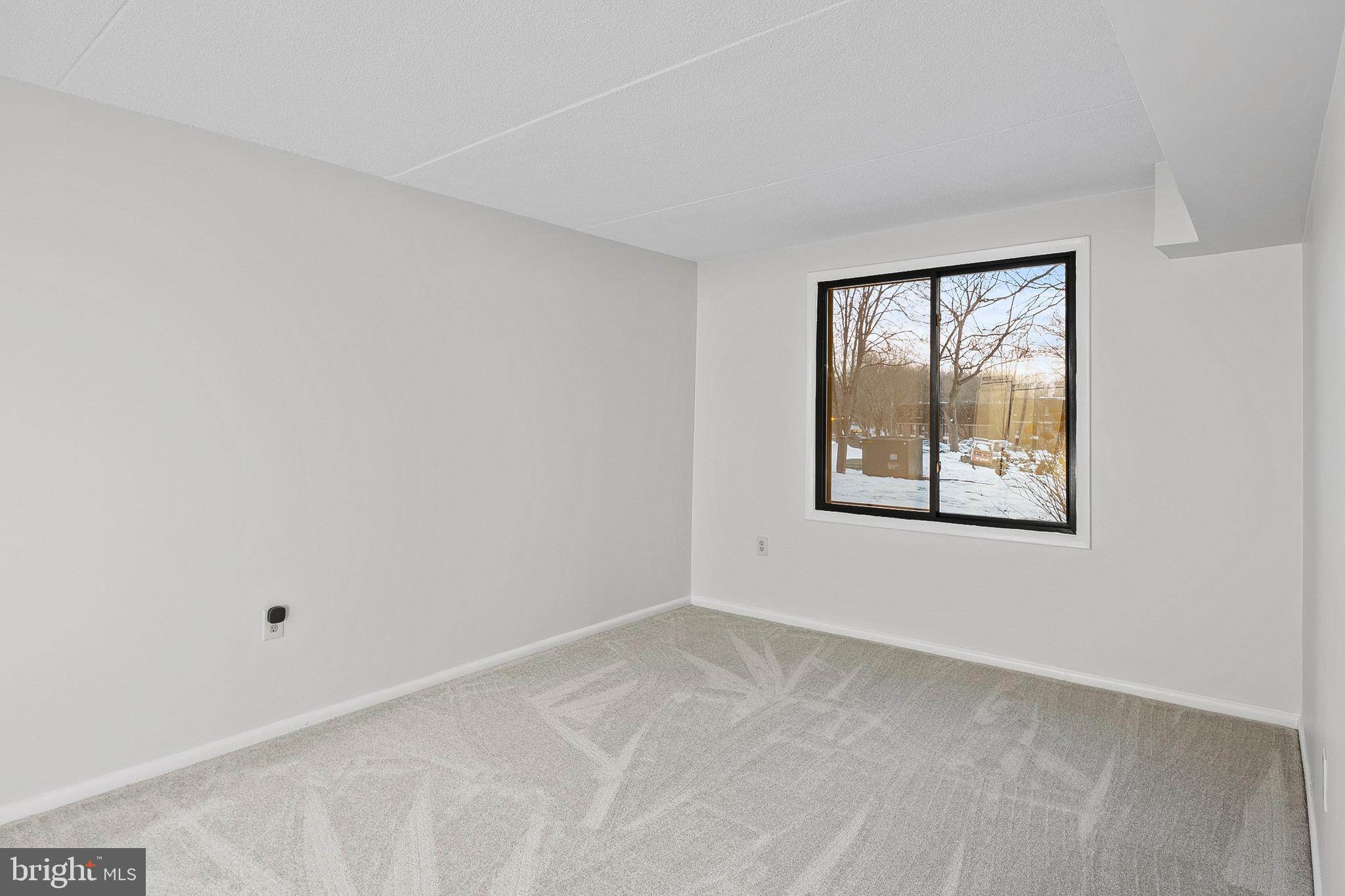 RUNNING BROOK - Residential