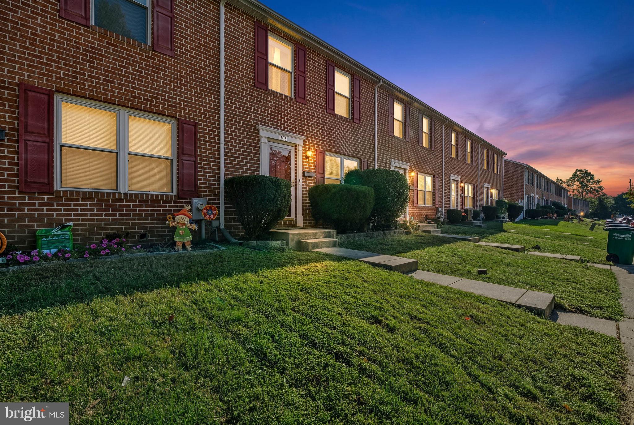 303 CENTER DEEN AVENUE