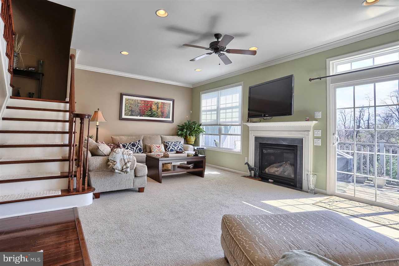 THE ENCLAVE - Residential