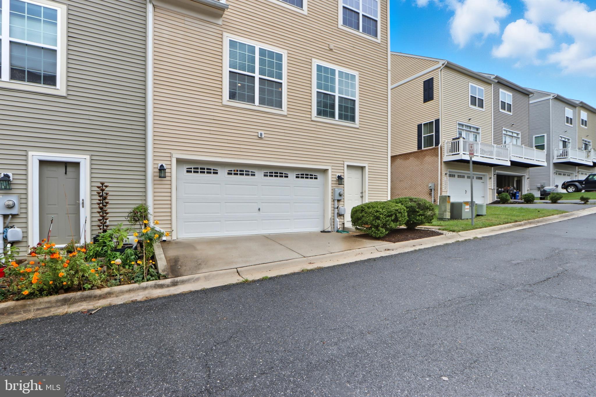 AUDUBON TERRACE VILLAS - Residential Lease