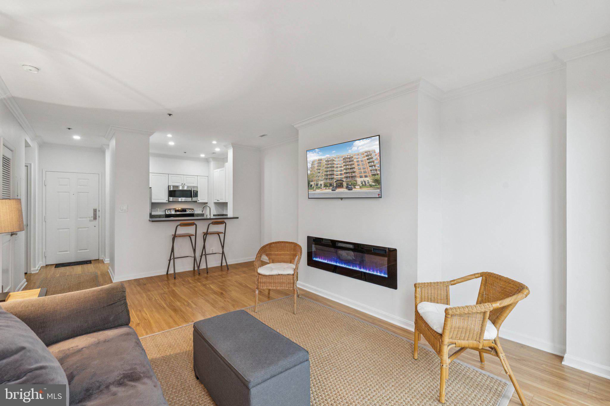 BRADDOCK PLACE - Residential