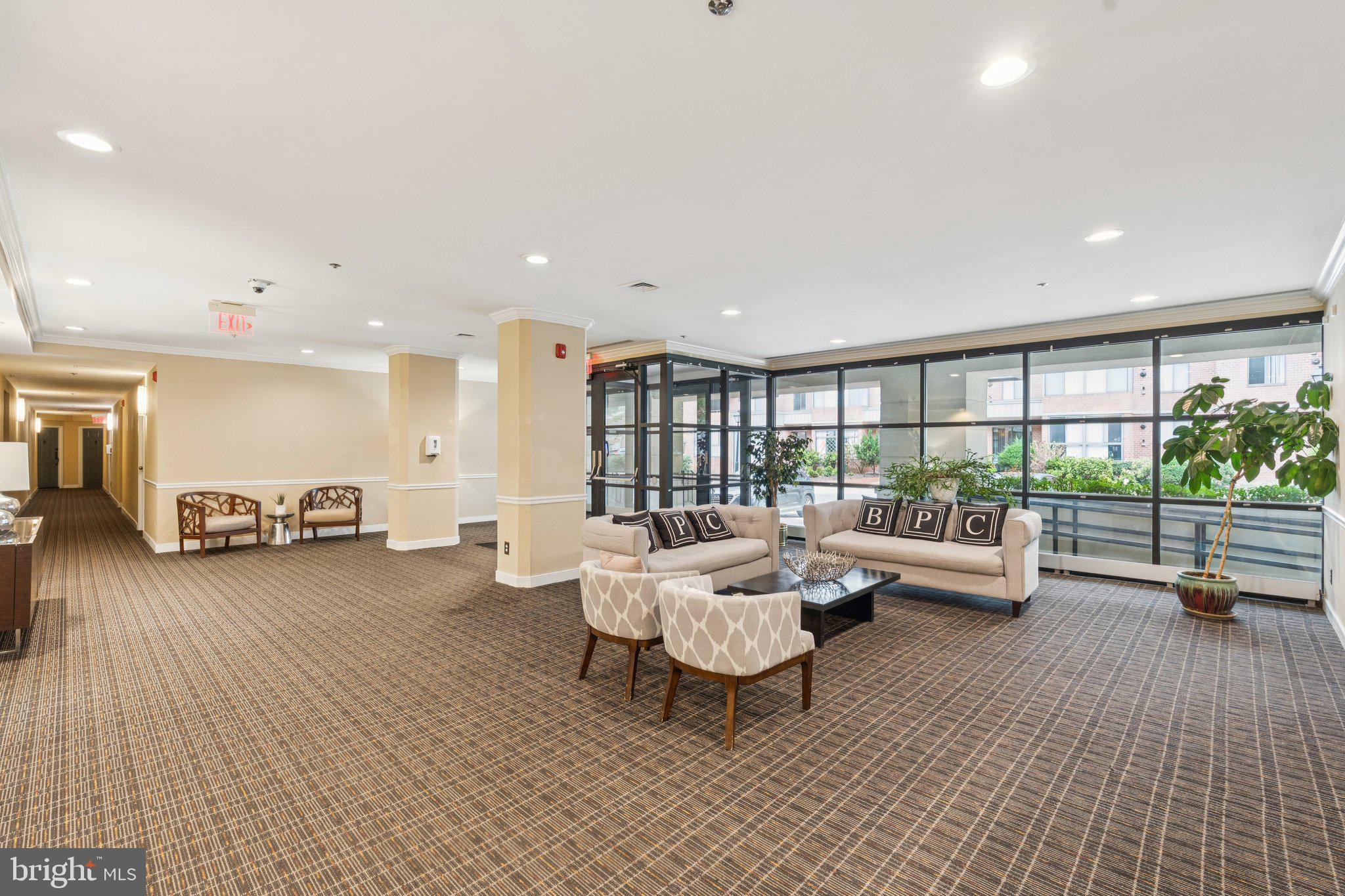 BRADDOCK PLACE - Residential