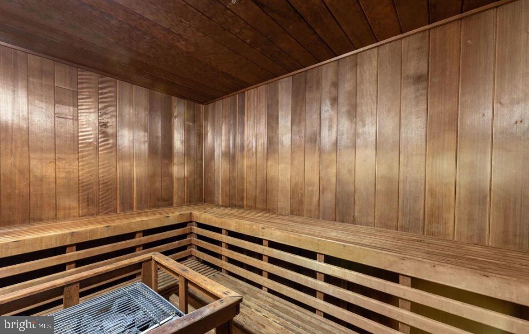 BRADDOCK PLACE - Residential