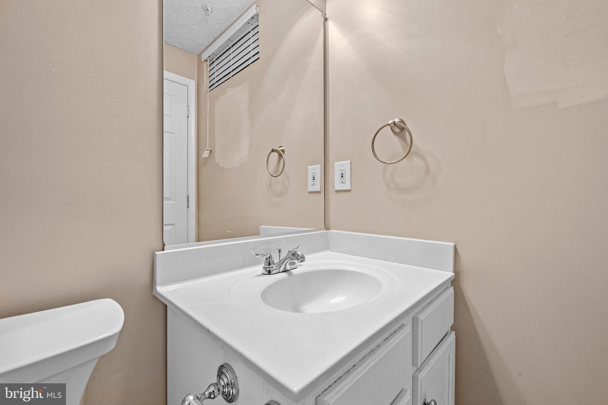 OWINGS MILLS - Residential