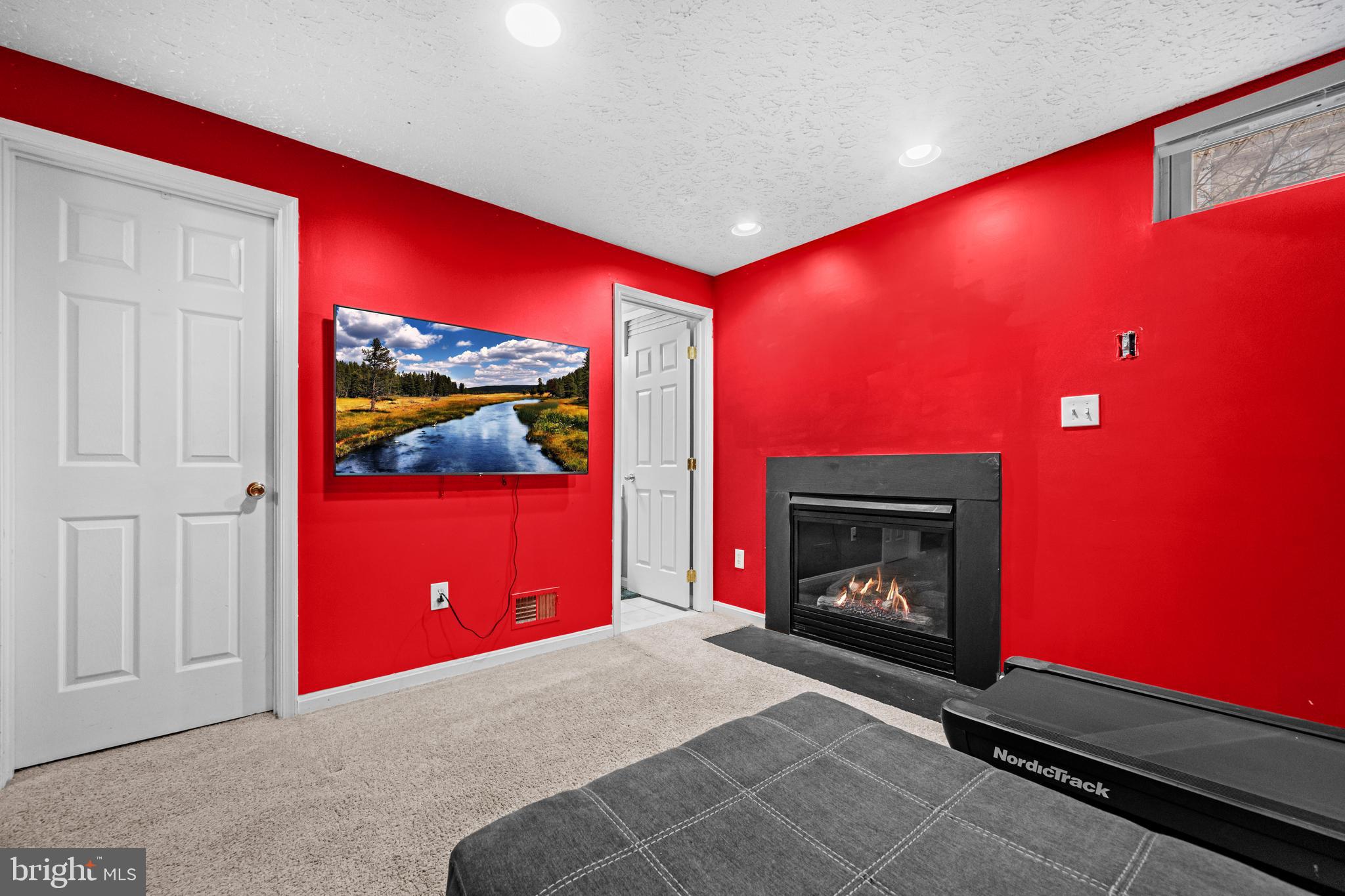 OWINGS MILLS - Residential