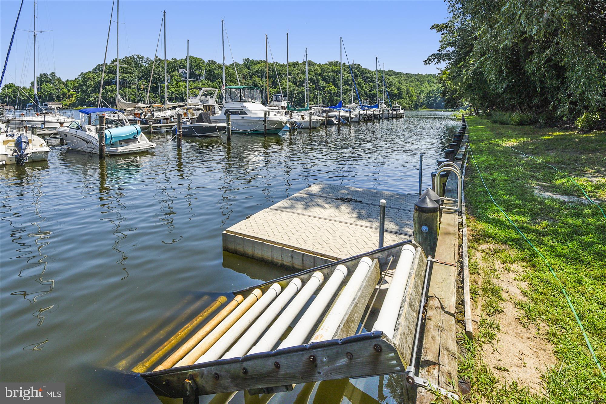 THE DOWNS - Residential