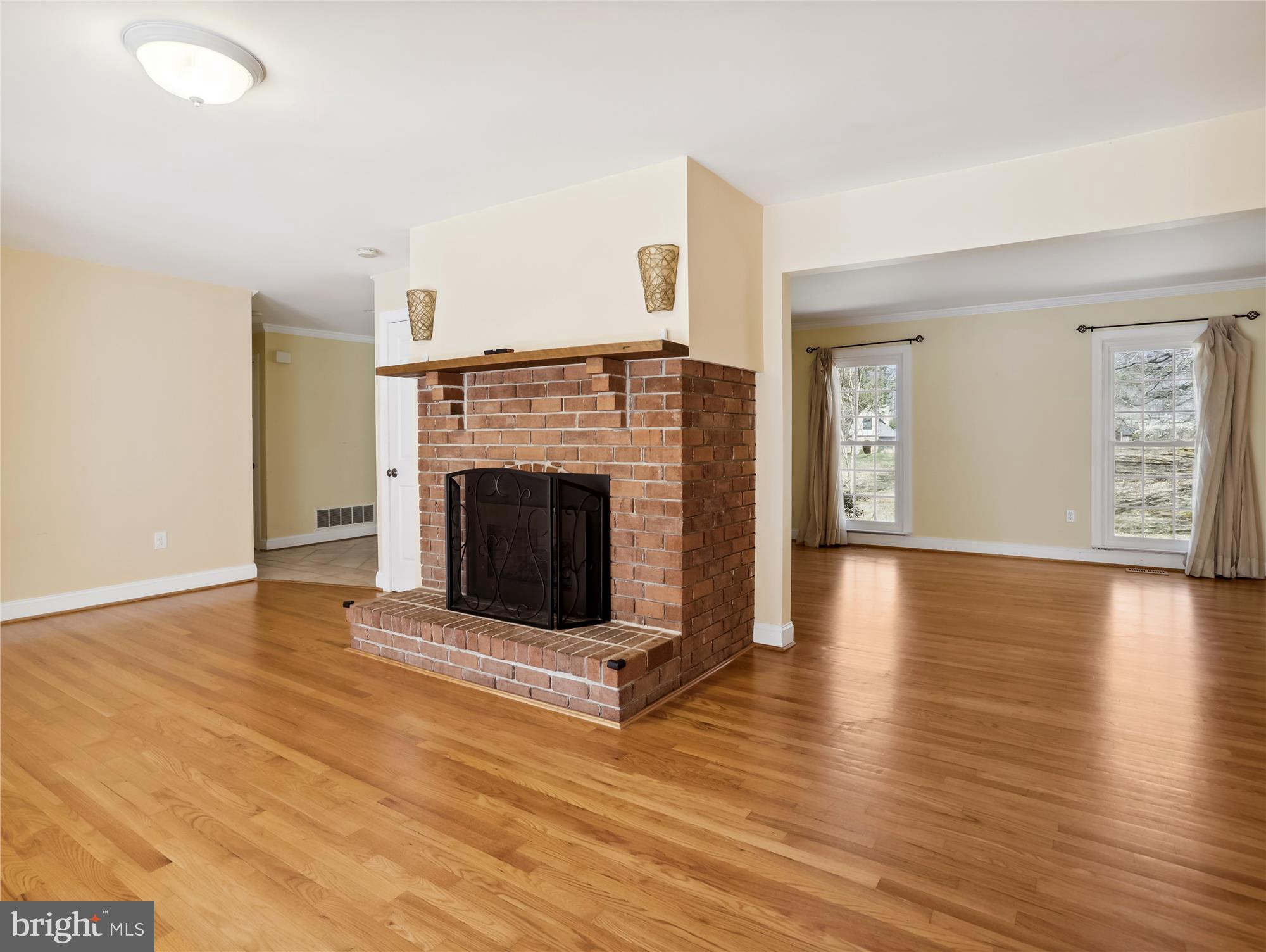 THE DOWNS - Residential