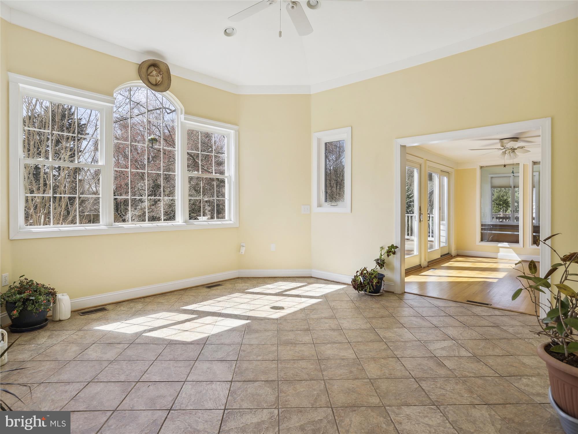 THE DOWNS - Residential