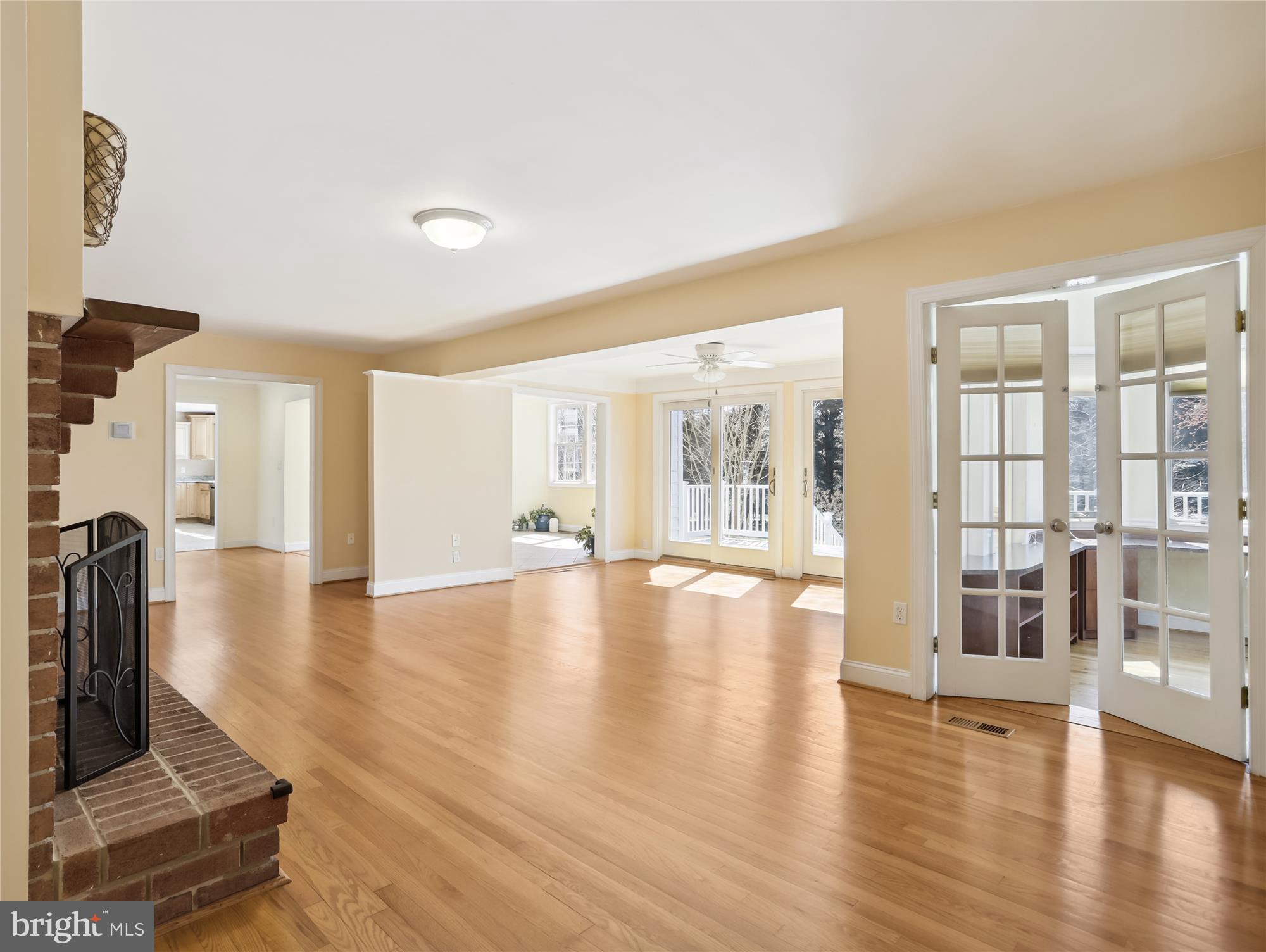 THE DOWNS - Residential