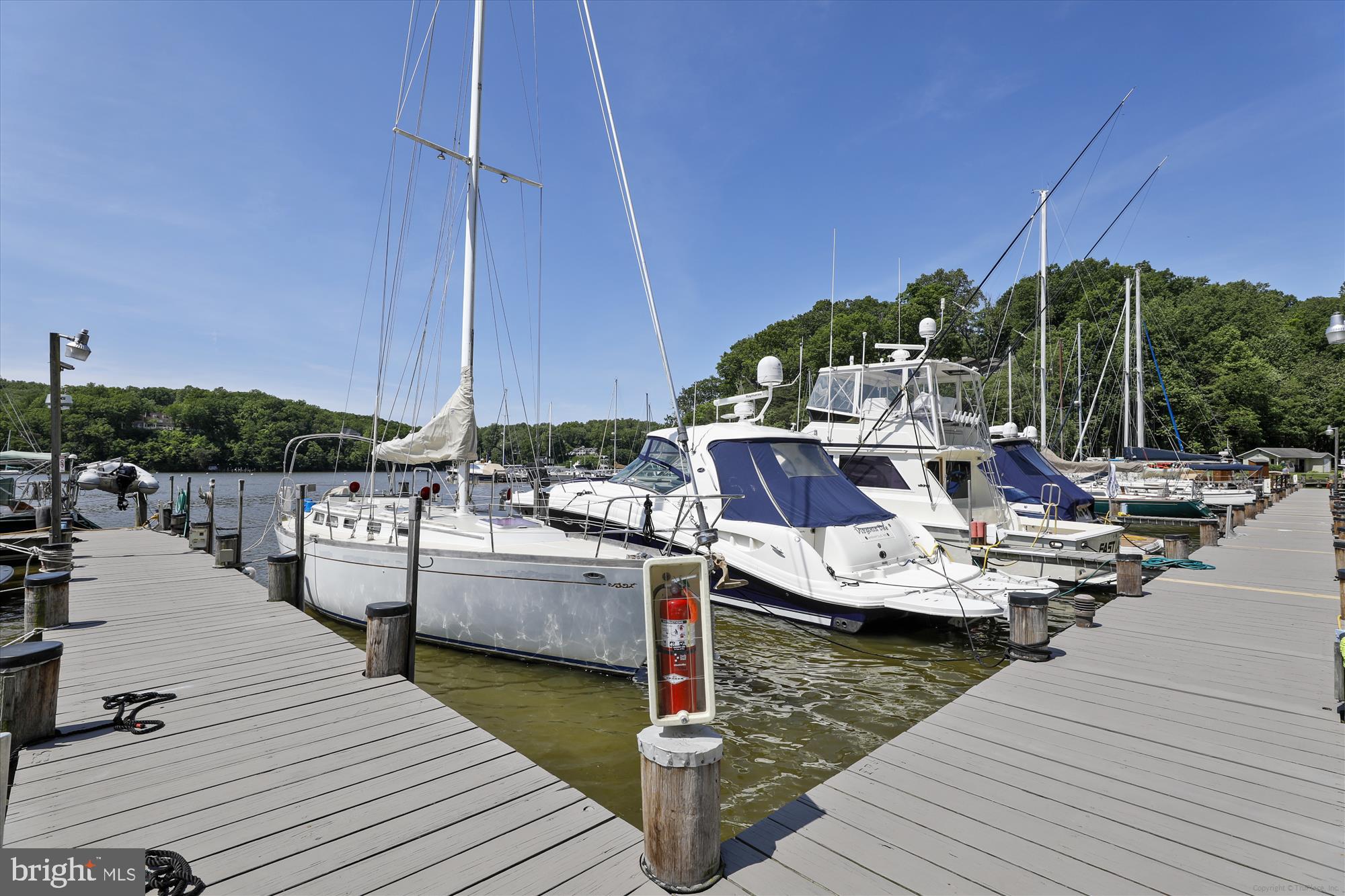 THE DOWNS - Residential