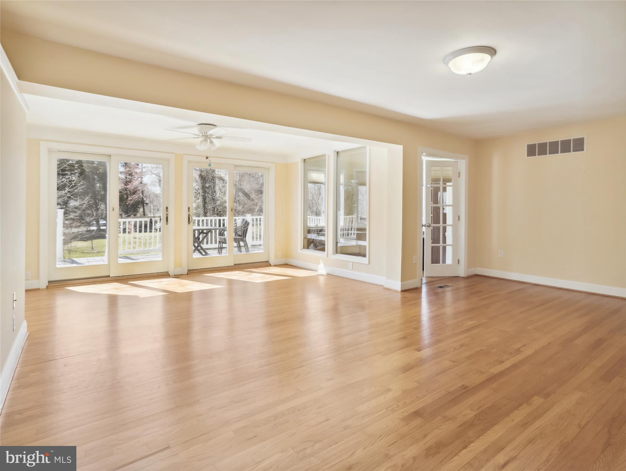 THE DOWNS - Residential