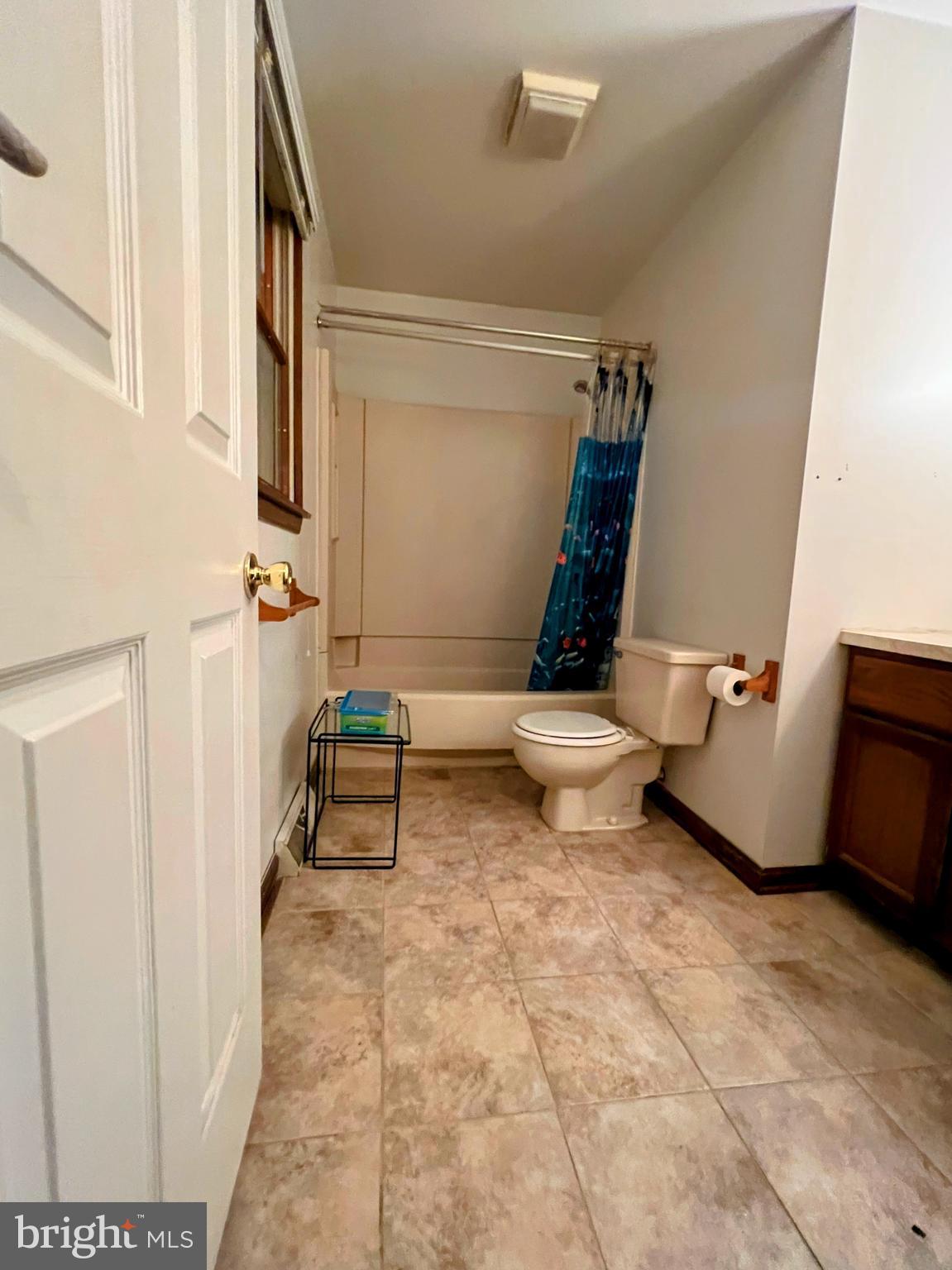 NESHAMINY VALLEY - Residential