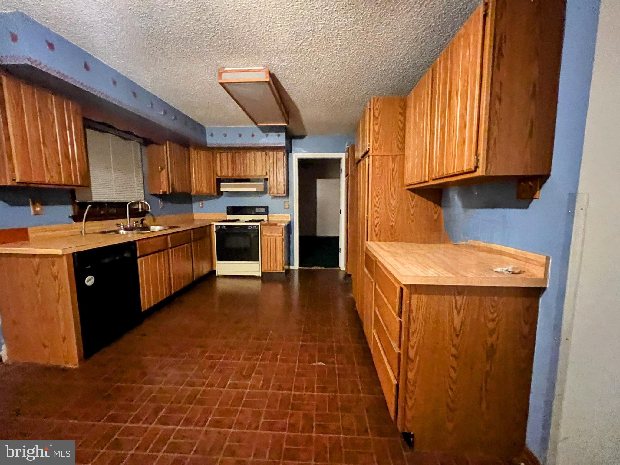 NESHAMINY VALLEY - Residential