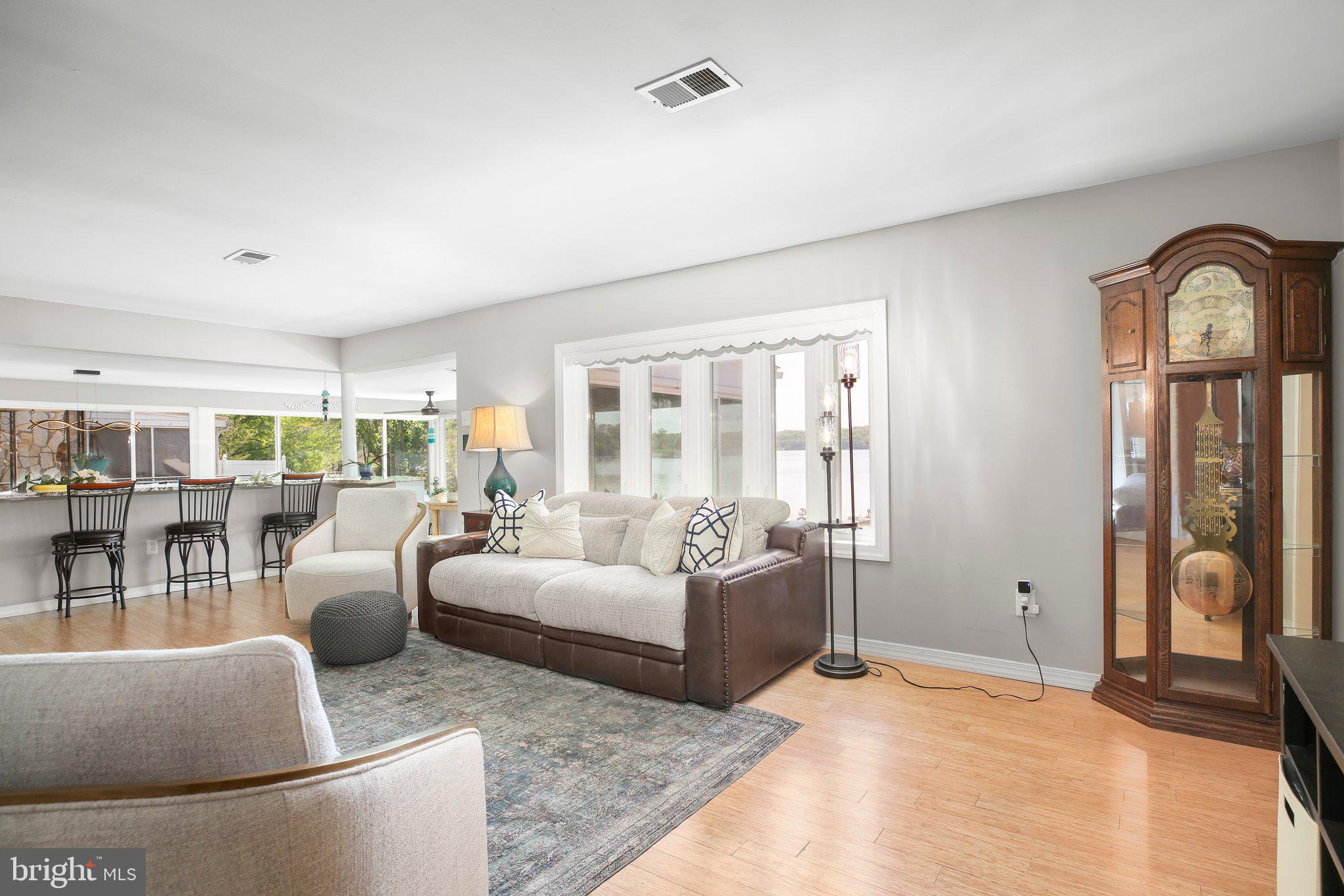 WIDEWATER BEACH - Residential