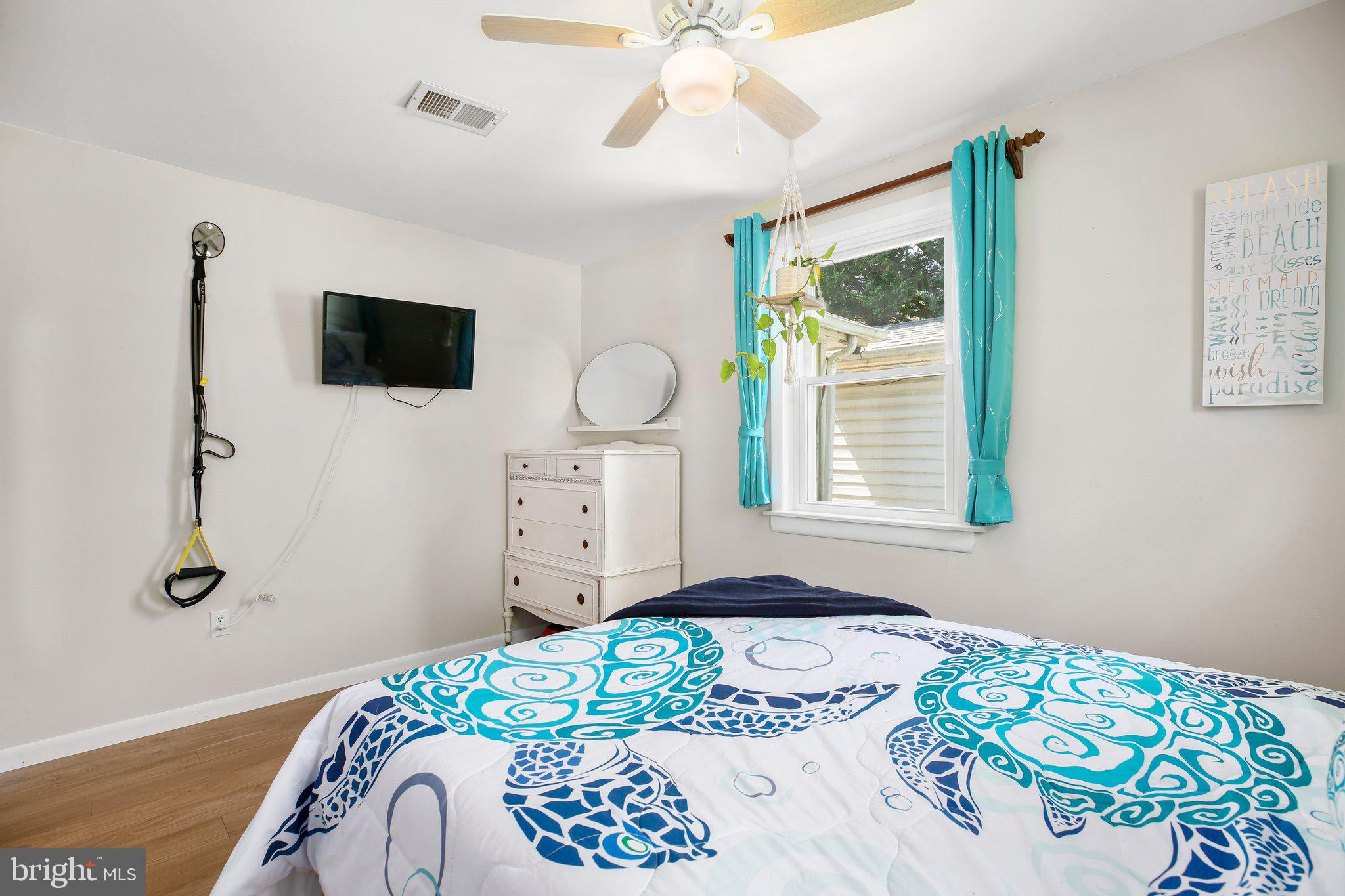 WIDEWATER BEACH - Residential