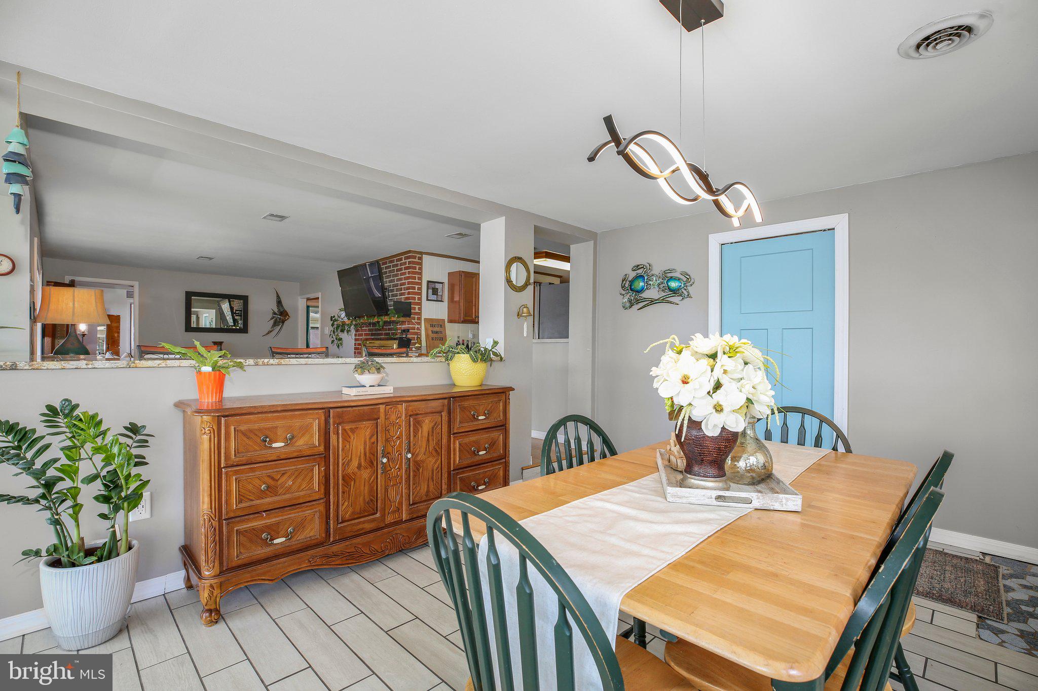 WIDEWATER BEACH - Residential