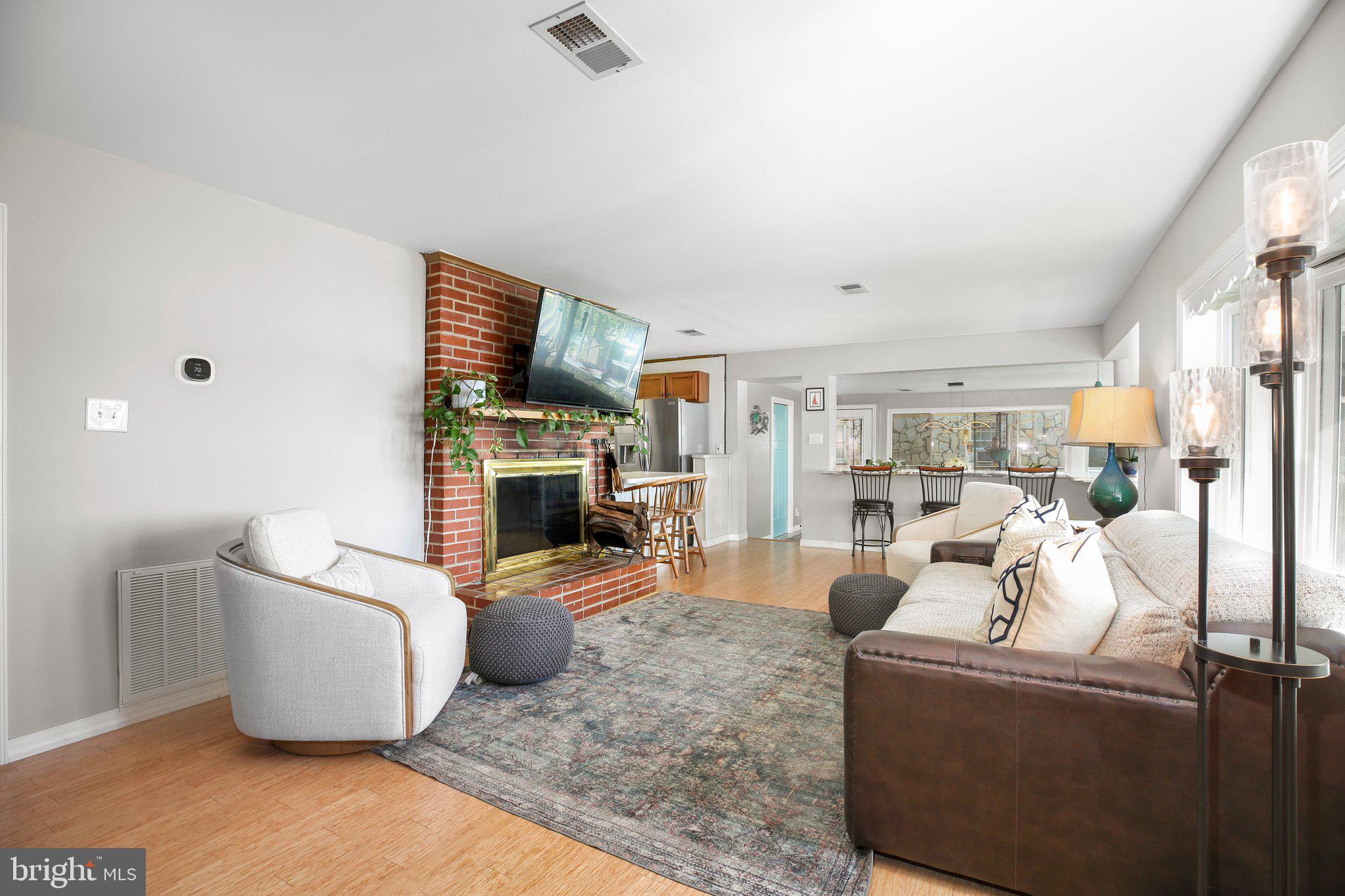 WIDEWATER BEACH - Residential