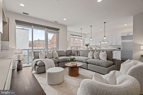 Condo For Sale - 410 S Front Street #209<br/> PHILADELPHIA, PA 19147