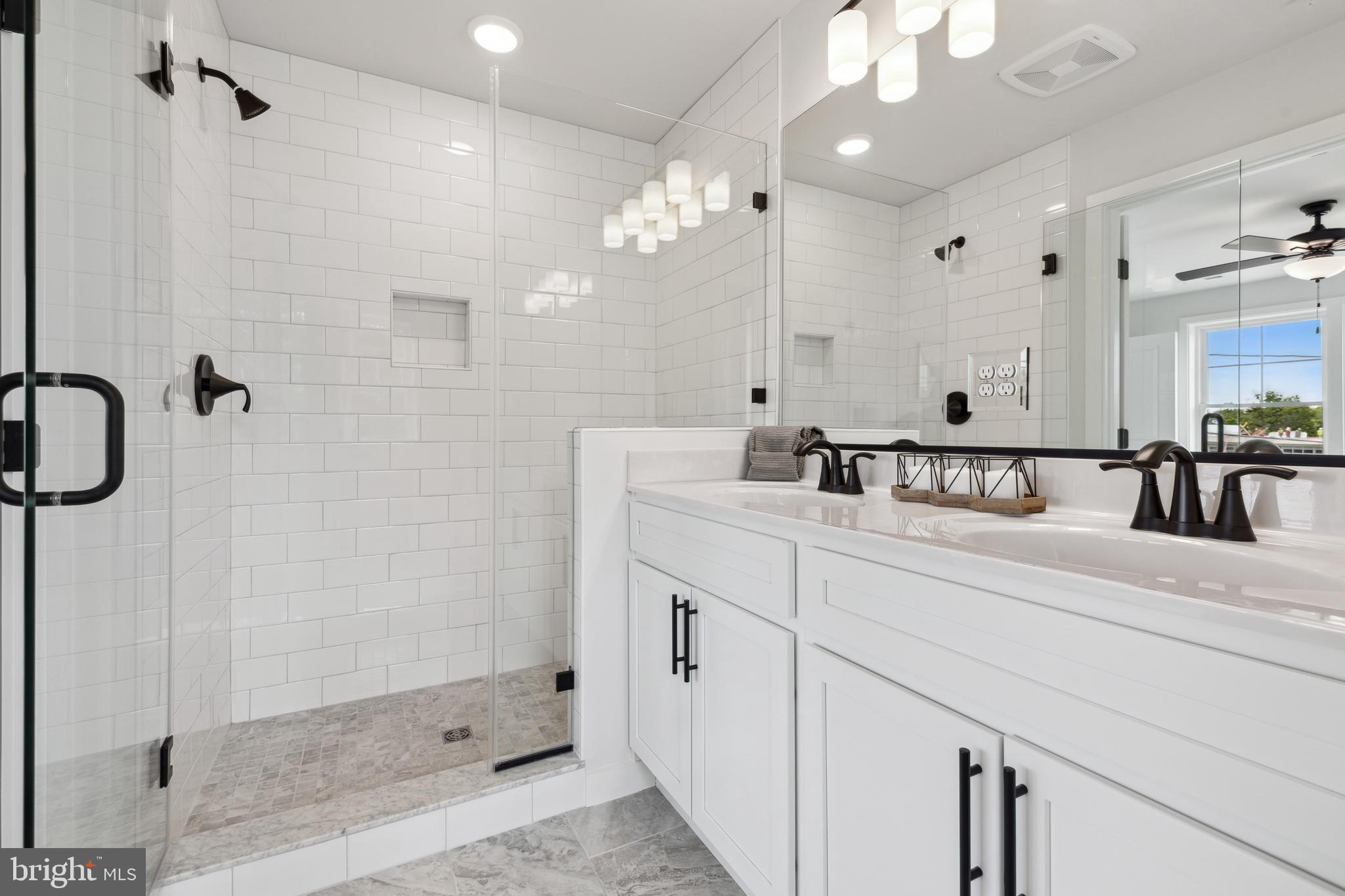 GLEN BURNIE - Residential