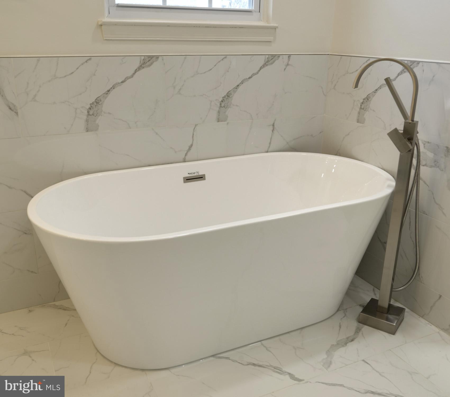 HADLEY FARMS - Residential