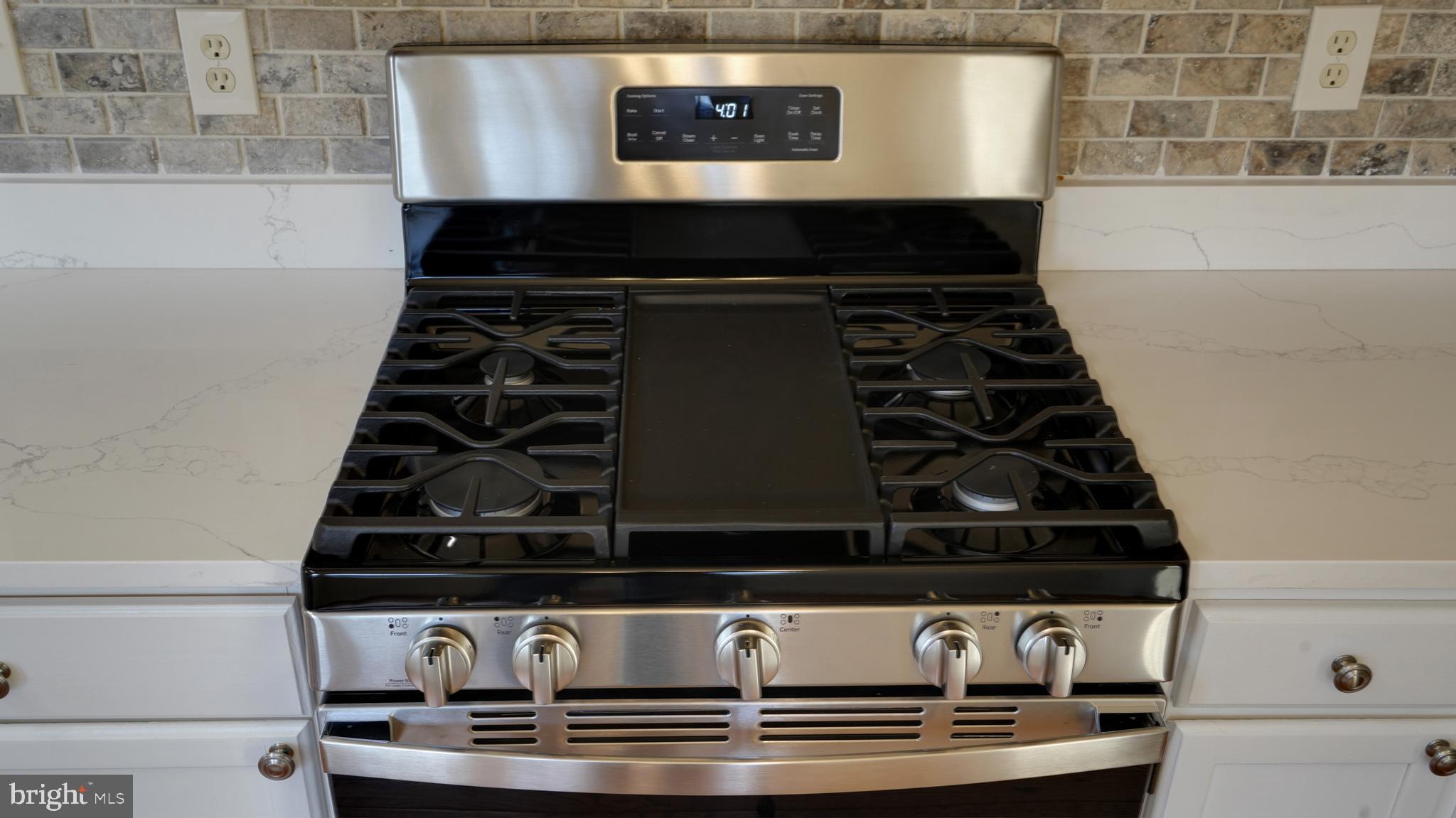 HADLEY FARMS - Residential