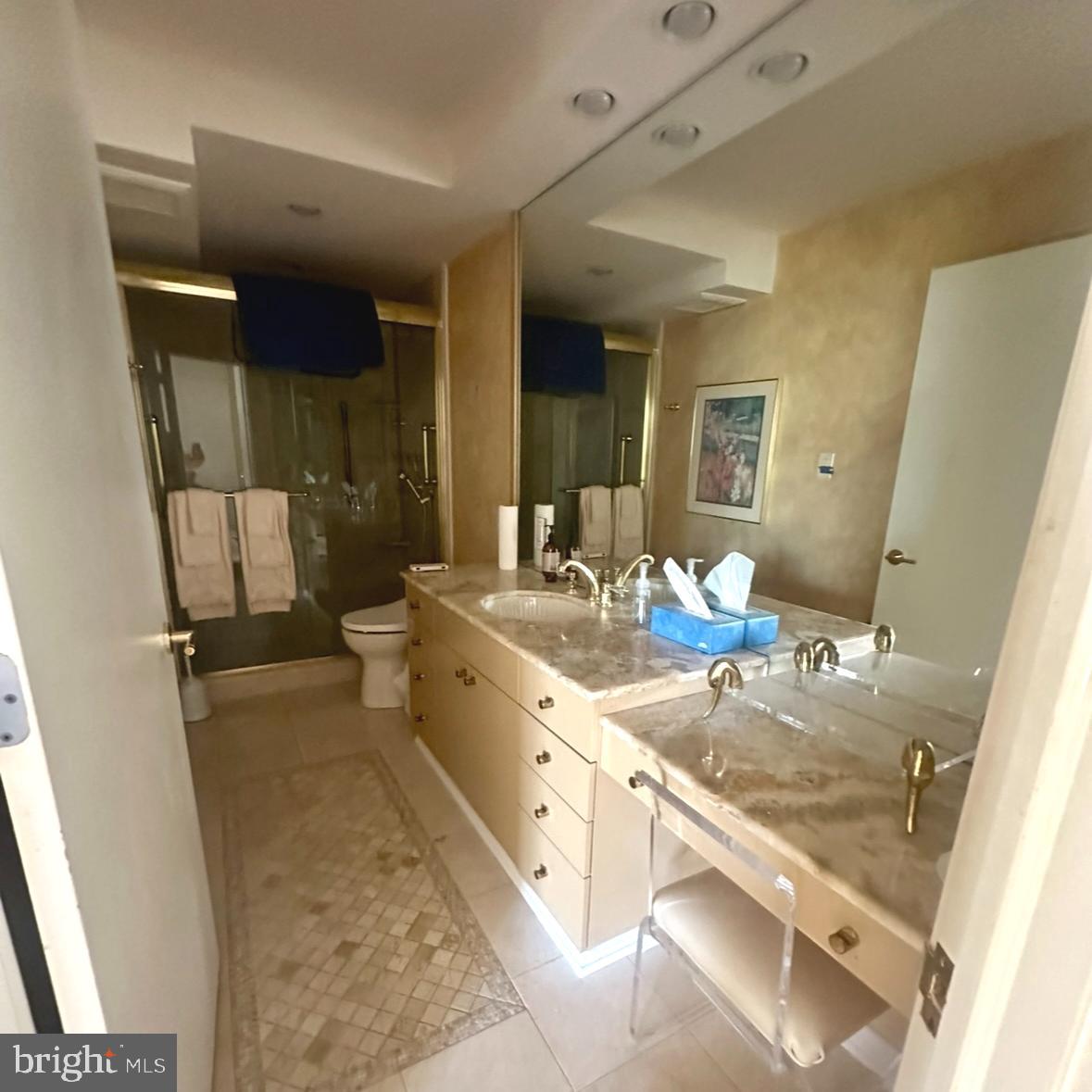 BRIAR HOUSE - Residential Lease