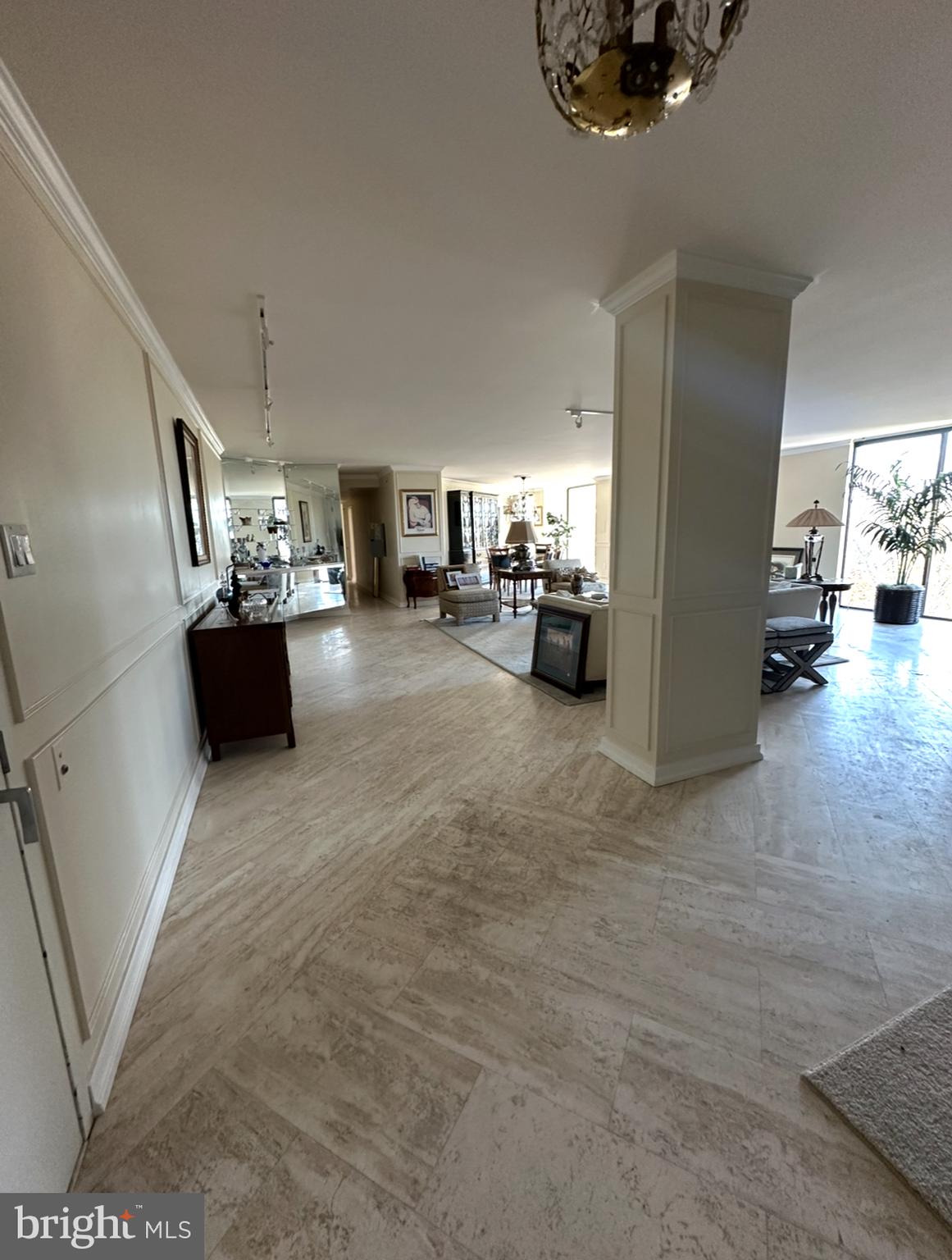 BRIAR HOUSE - Residential Lease