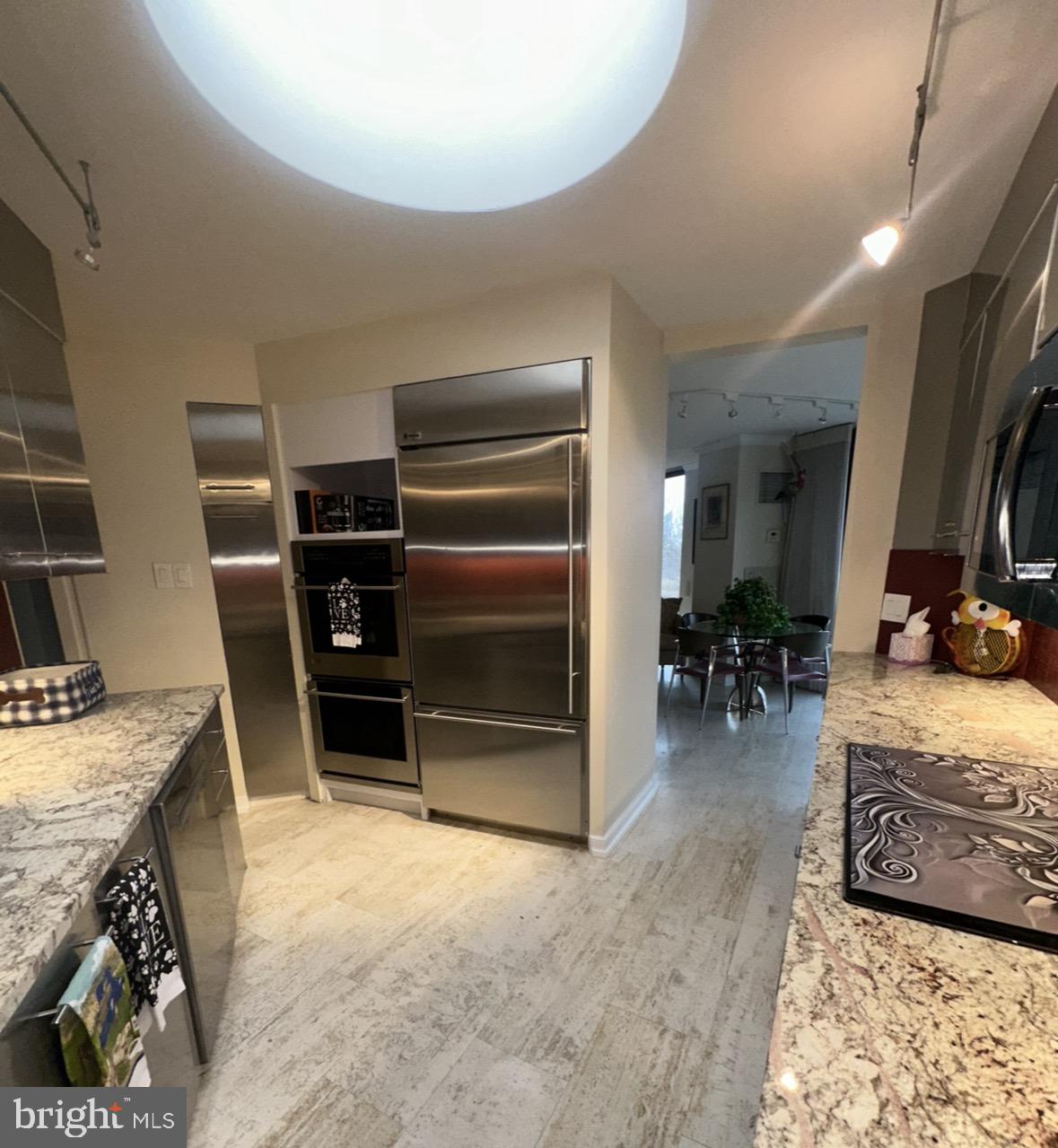 BRIAR HOUSE - Residential Lease