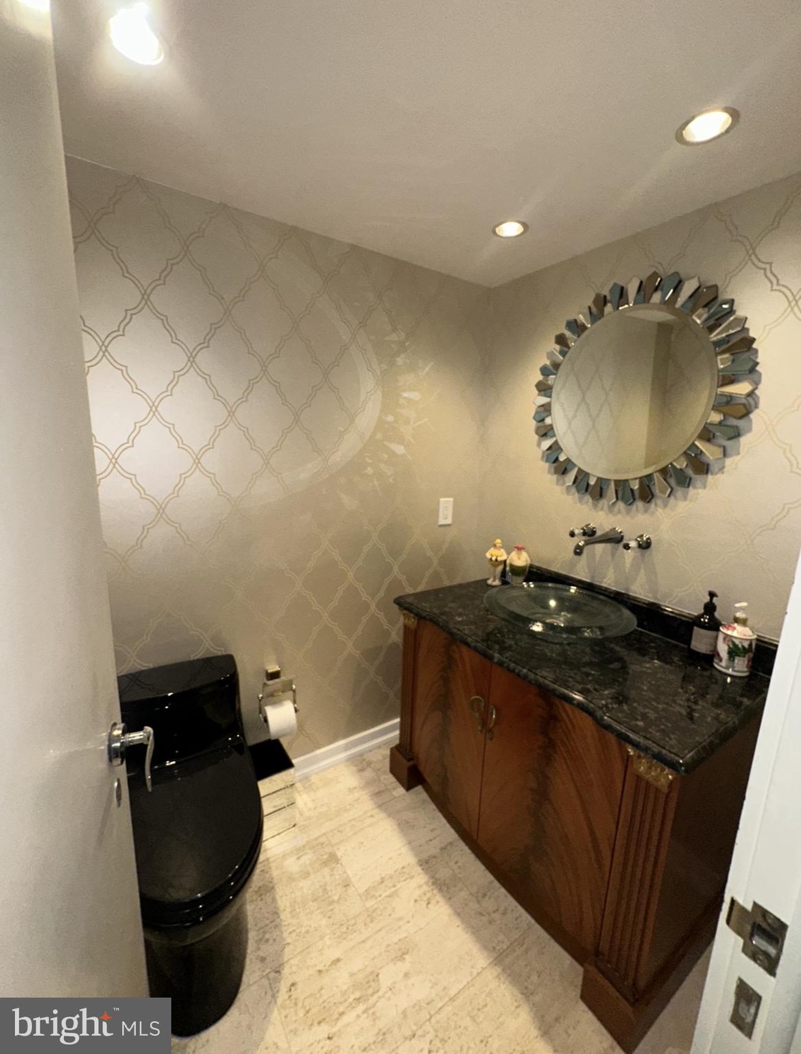 BRIAR HOUSE - Residential Lease