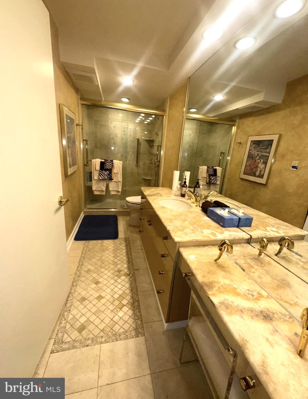 BRIAR HOUSE - Residential Lease