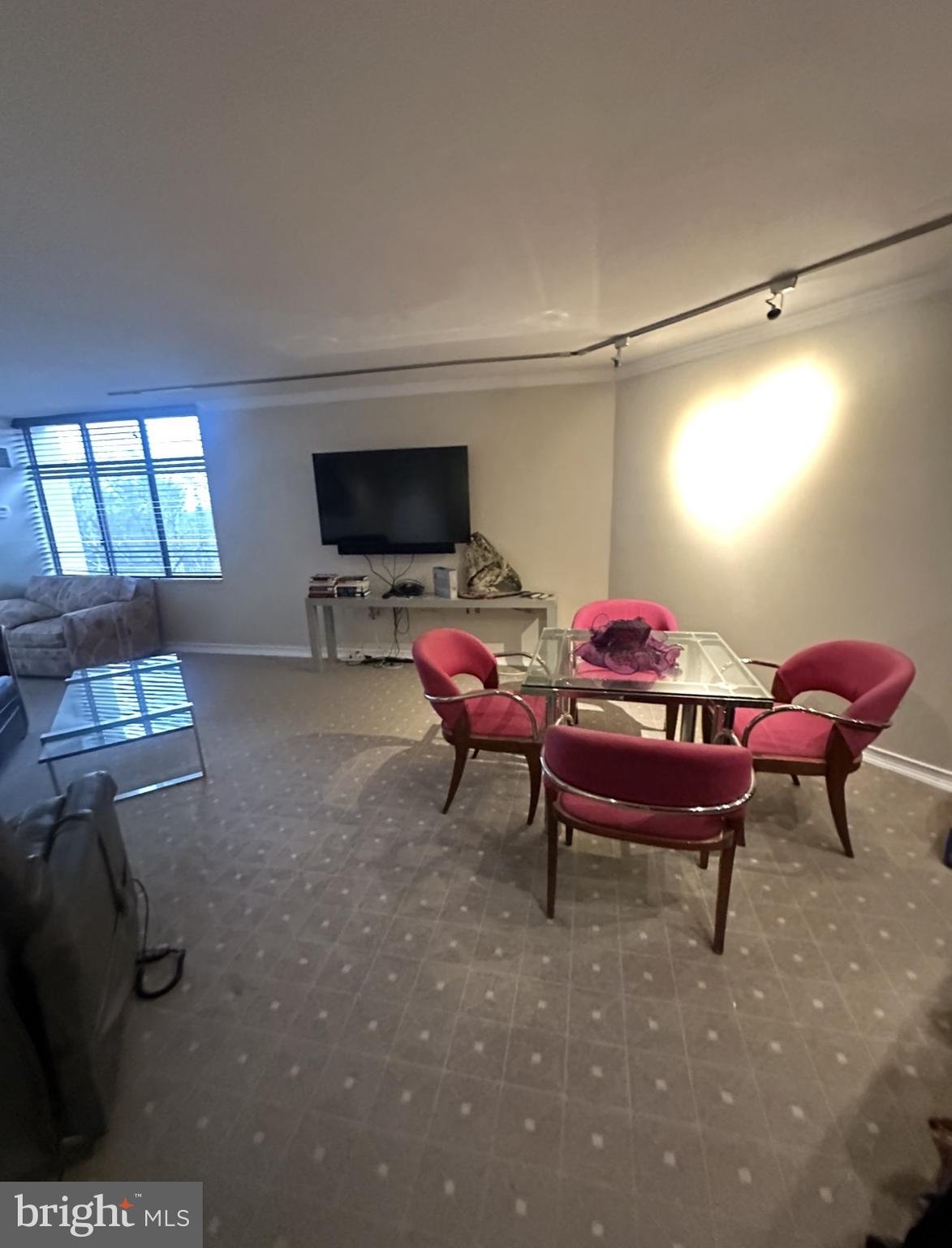 BRIAR HOUSE - Residential Lease