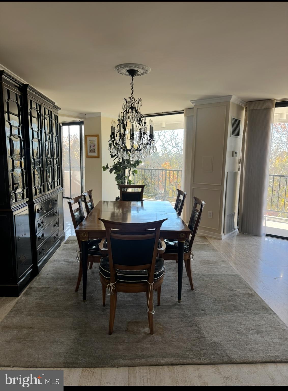 BRIAR HOUSE - Residential Lease