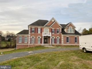 RIDGEFIELD FARM - Residential