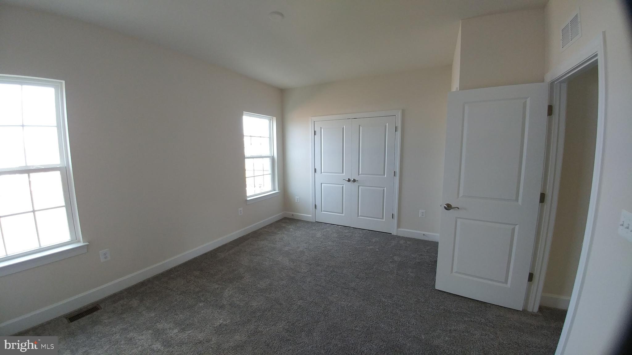 BRADLEY SQUARE - Residential Lease