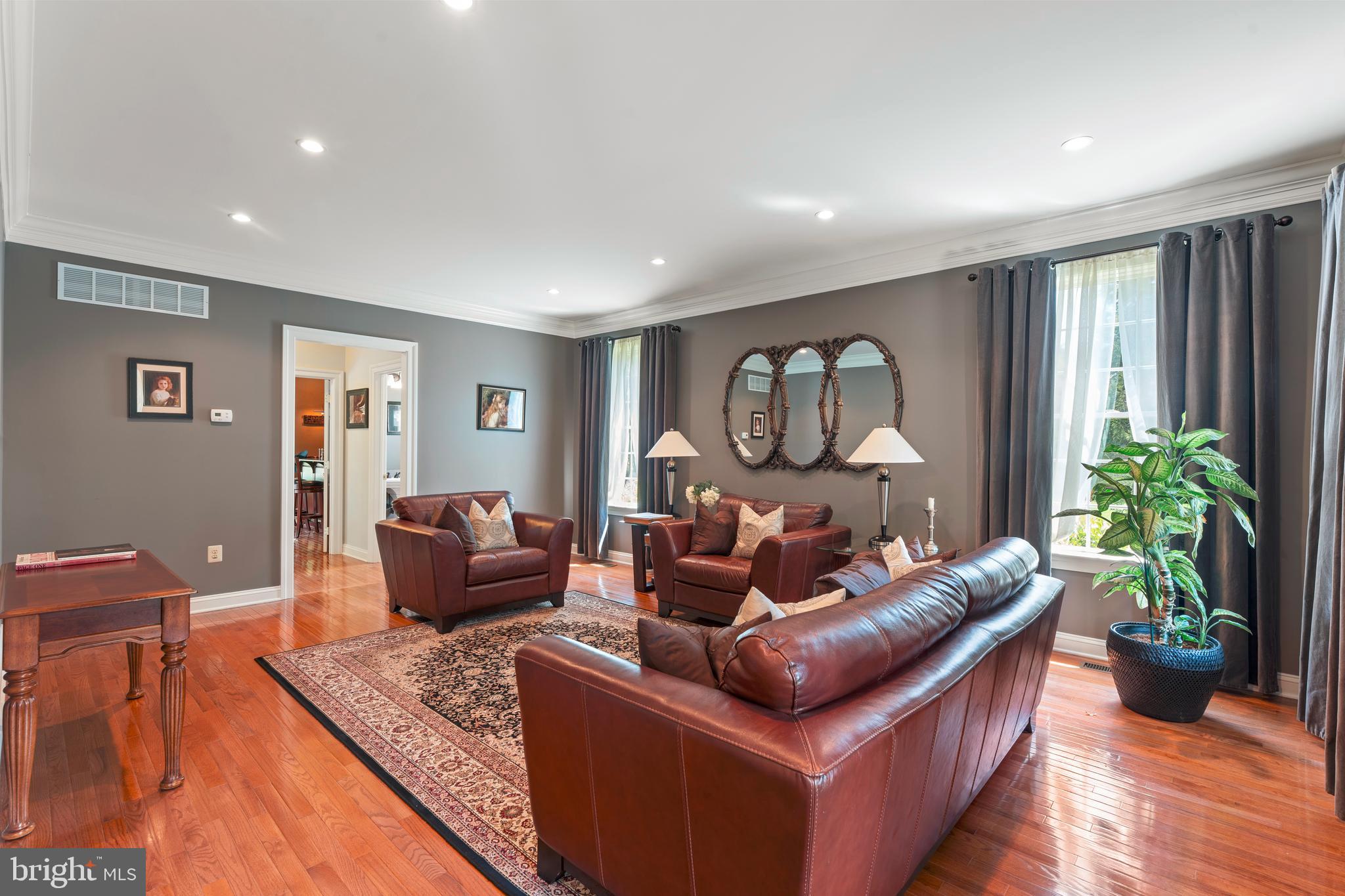 PRESERVE AT MEADOWBR - Residential
