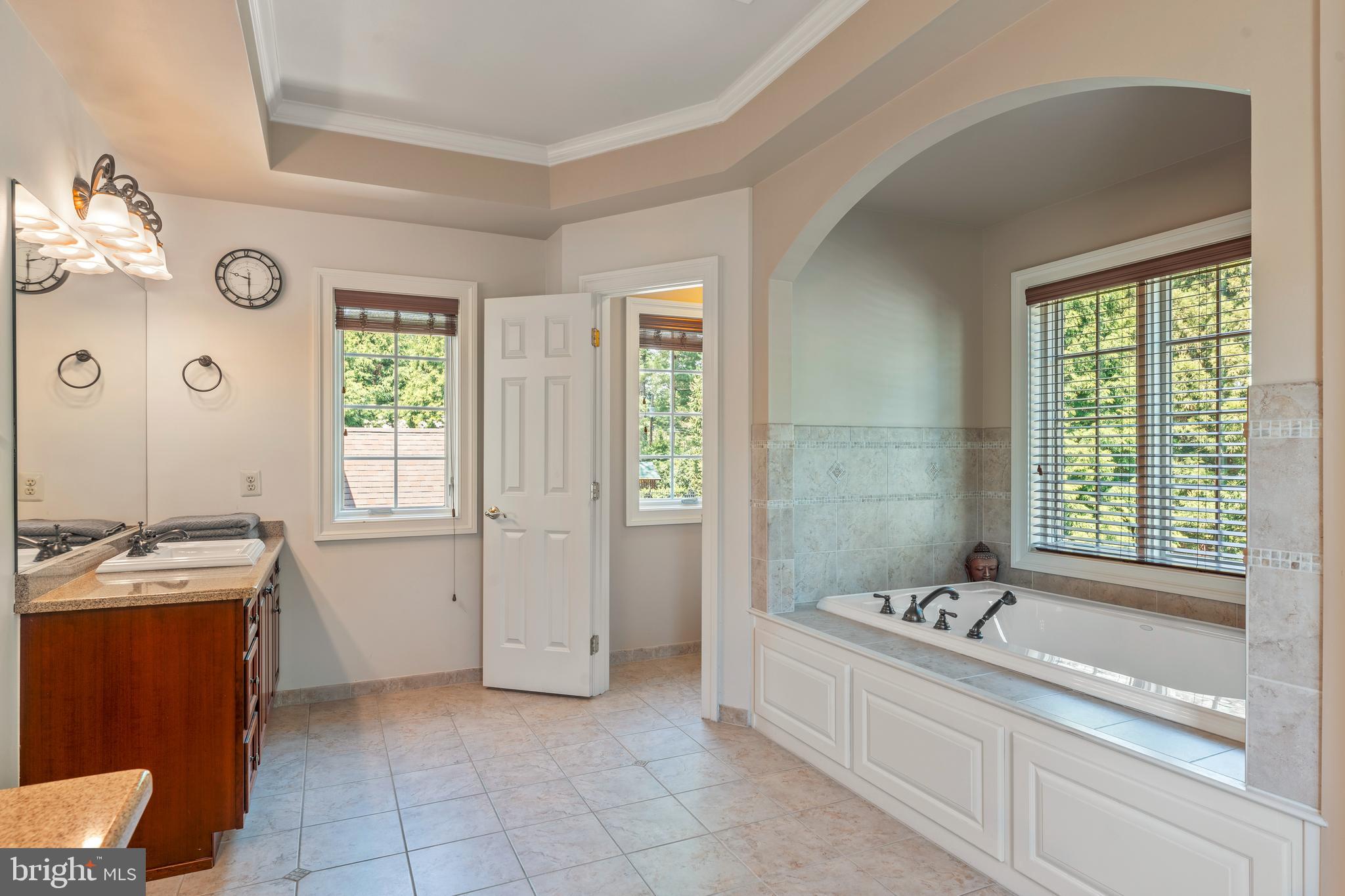 PRESERVE AT MEADOWBR - Residential