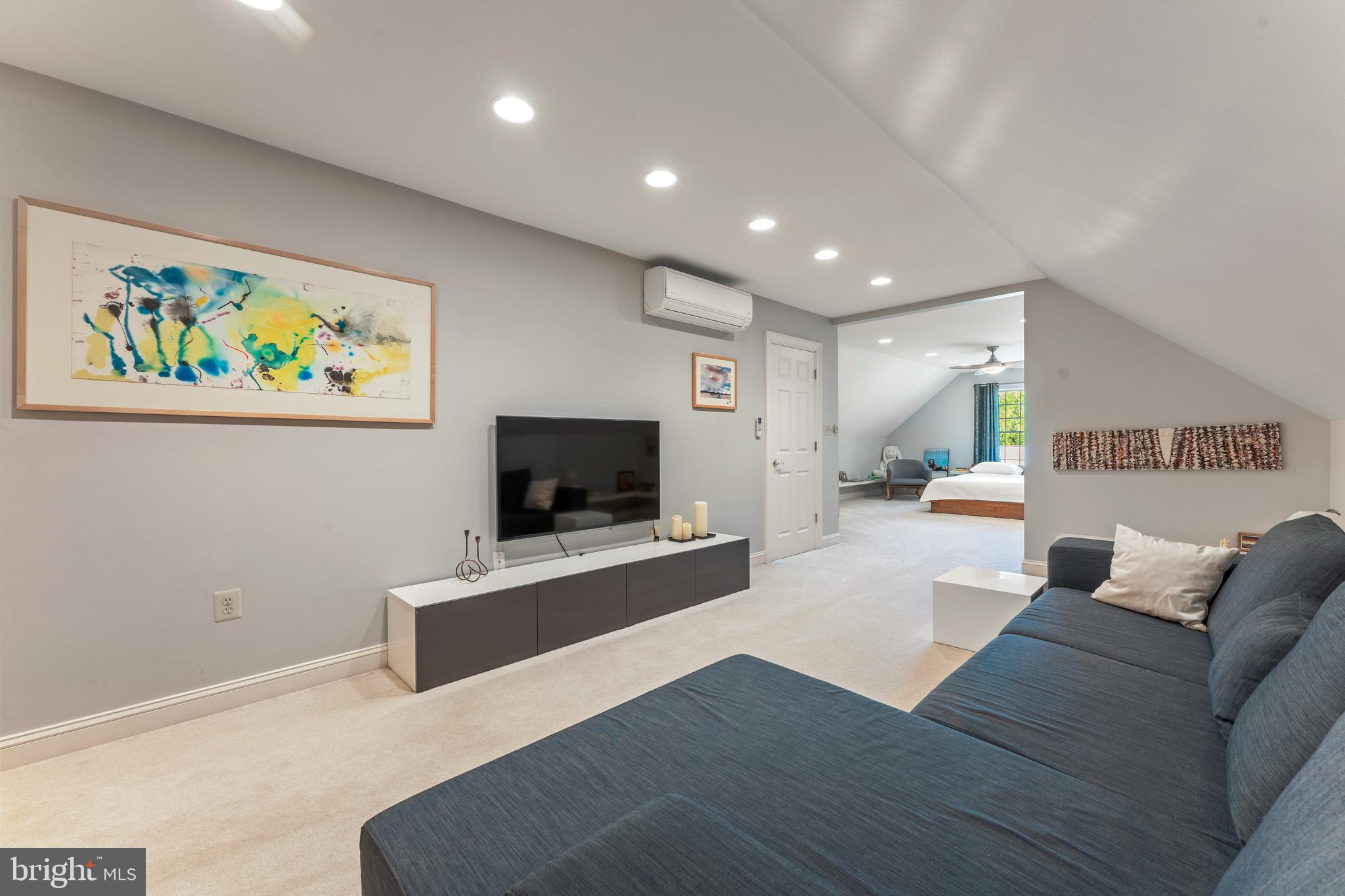 PRESERVE AT MEADOWBR - Residential