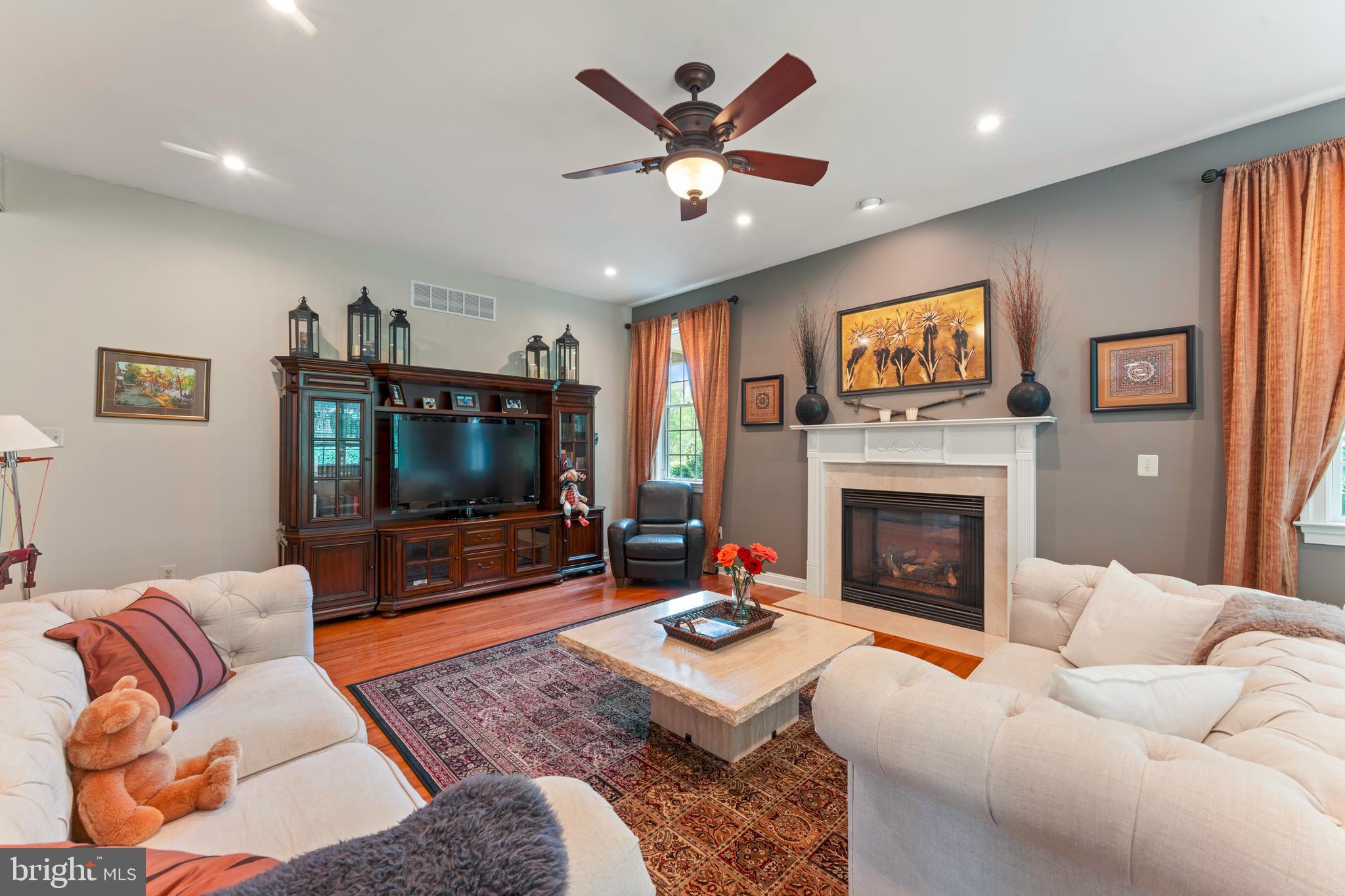 PRESERVE AT MEADOWBR - Residential