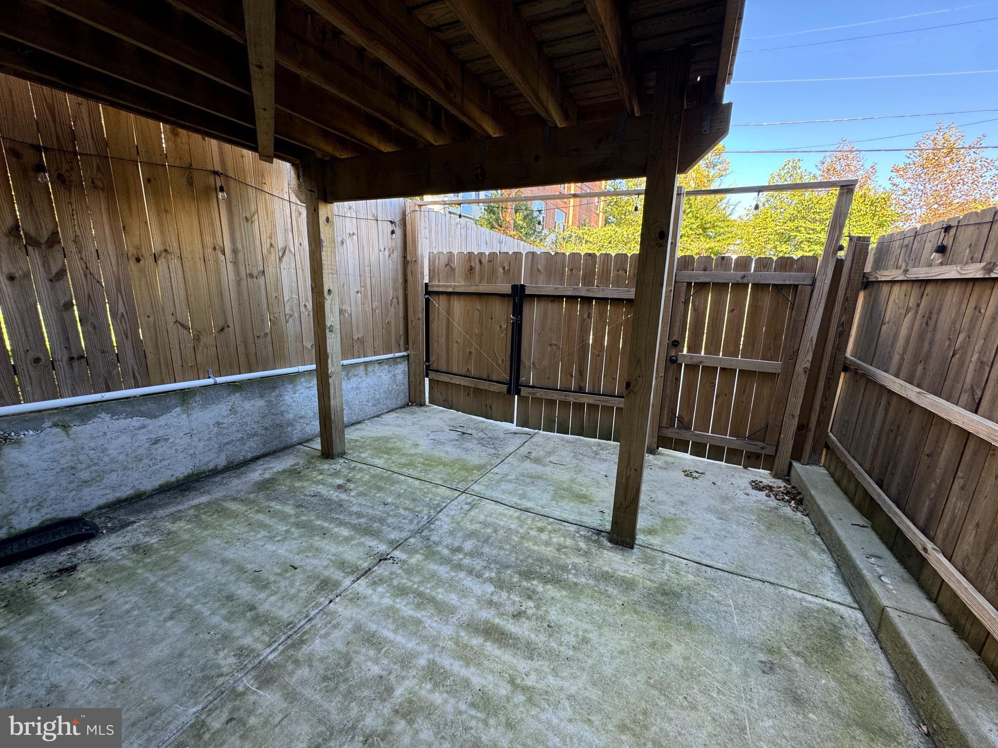 PARK HEIGHTS - Residential Lease