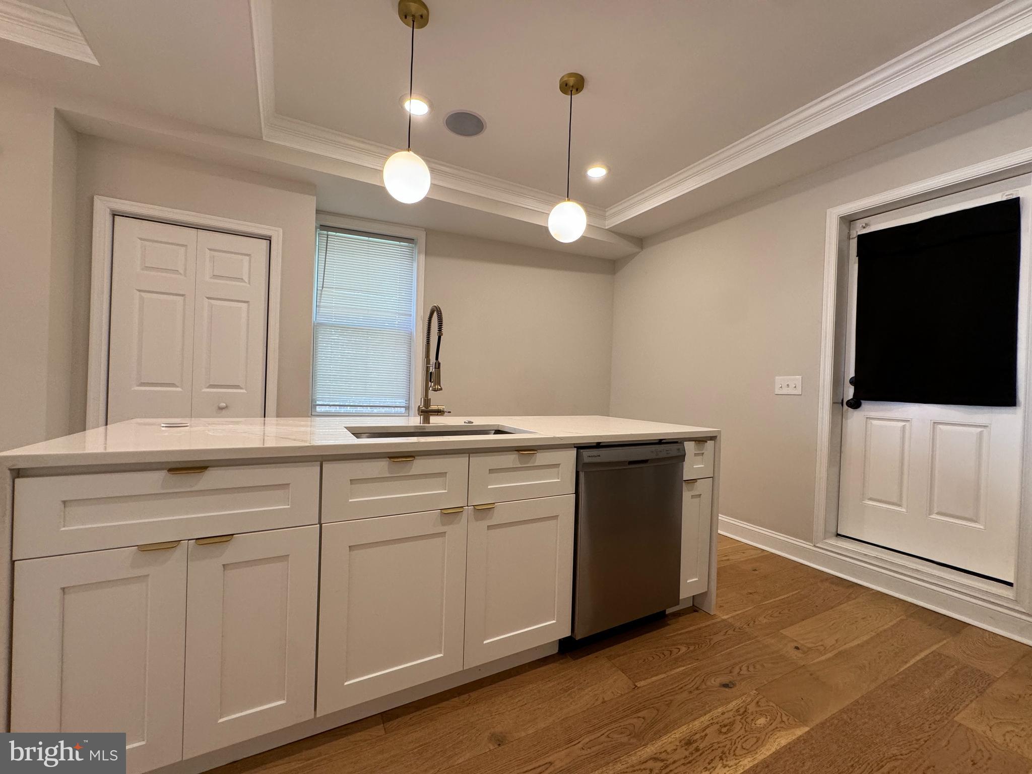 PARK HEIGHTS - Residential Lease