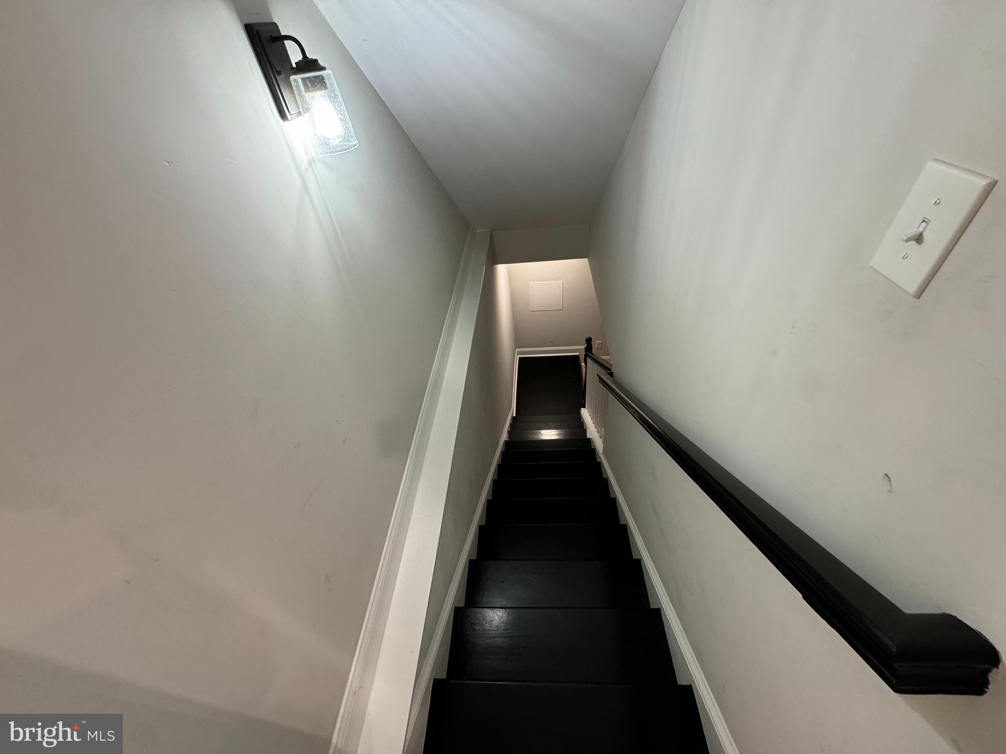 PARK HEIGHTS - Residential Lease