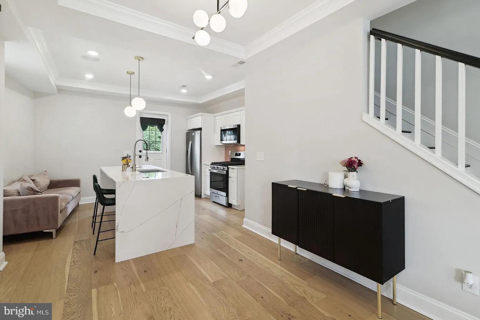 PARK HEIGHTS - Residential Lease