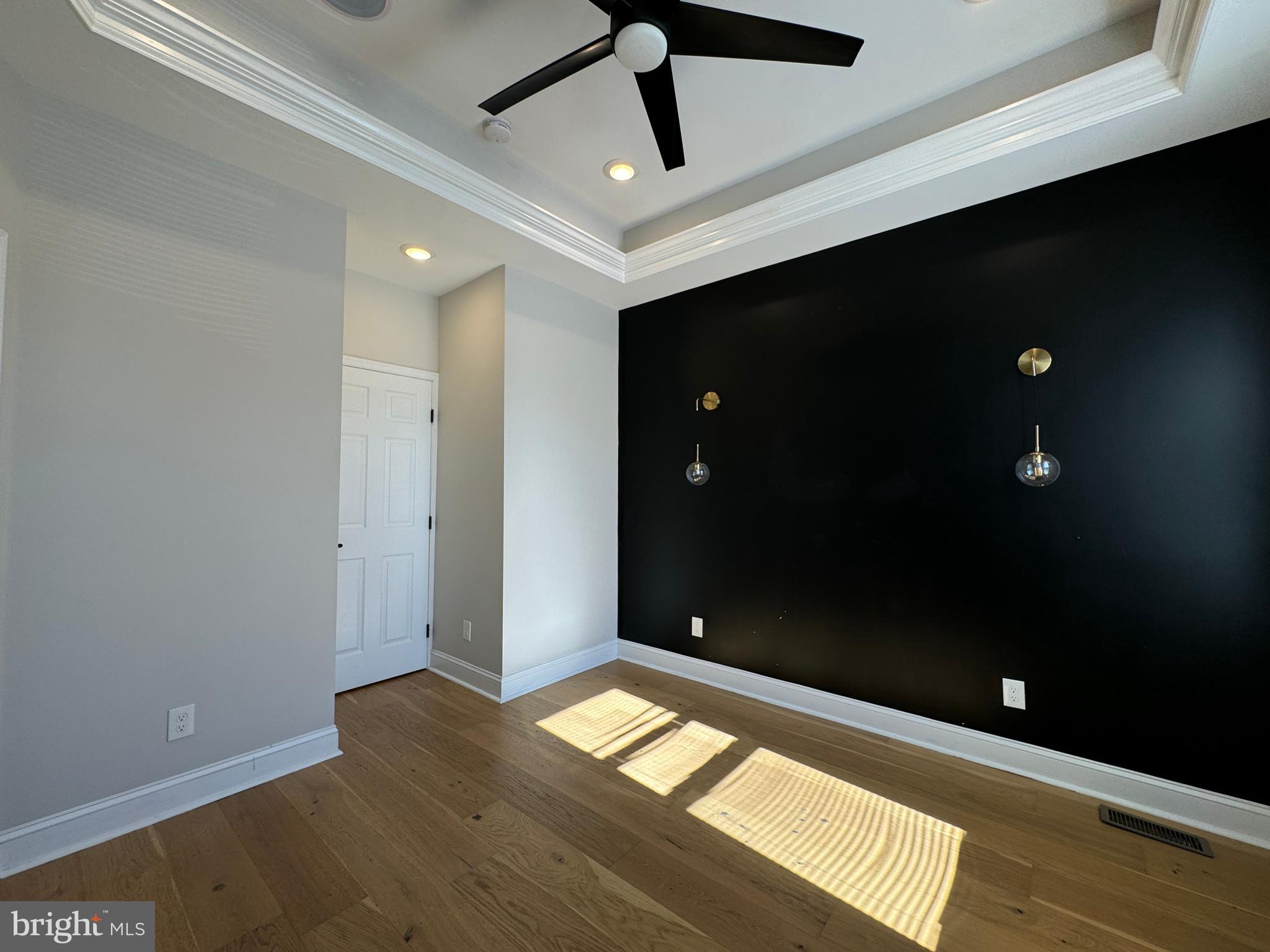 PARK HEIGHTS - Residential Lease