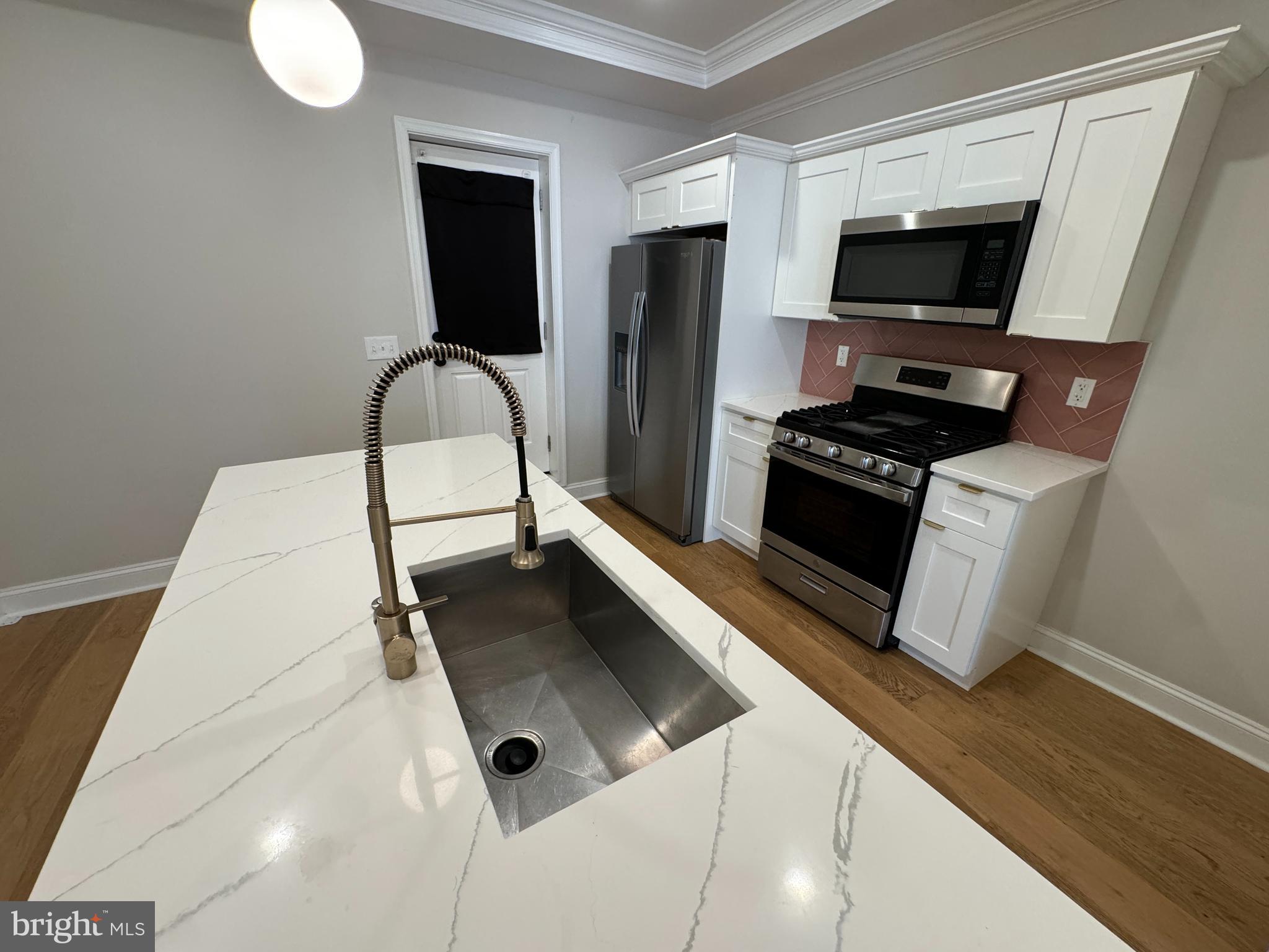 PARK HEIGHTS - Residential Lease