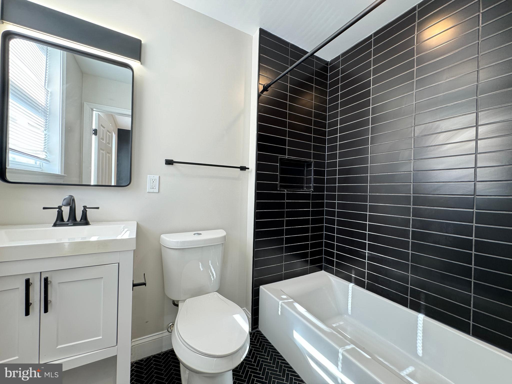 PARK HEIGHTS - Residential Lease