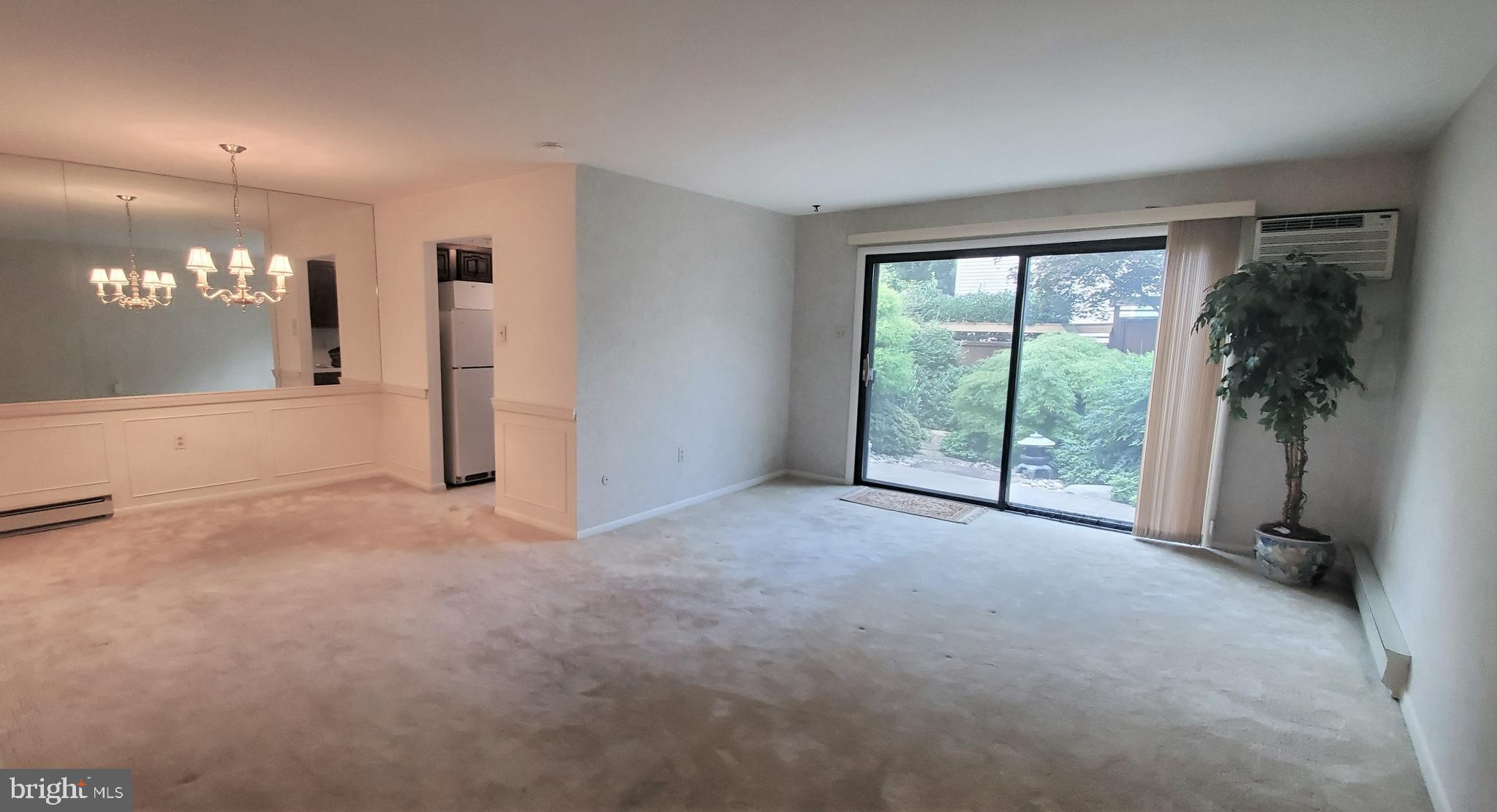 LANCASTER - Residential