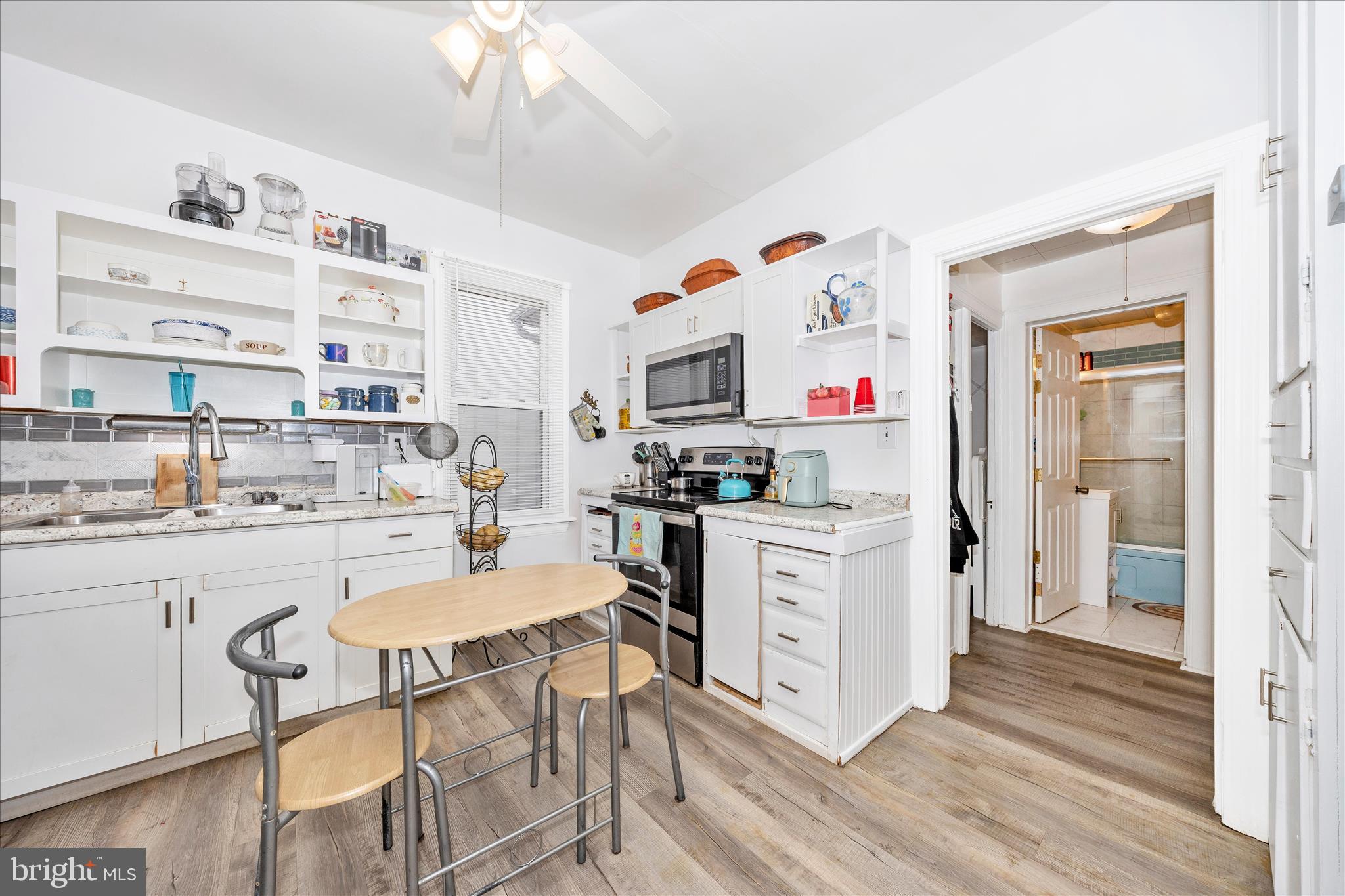 WEST END - Residential